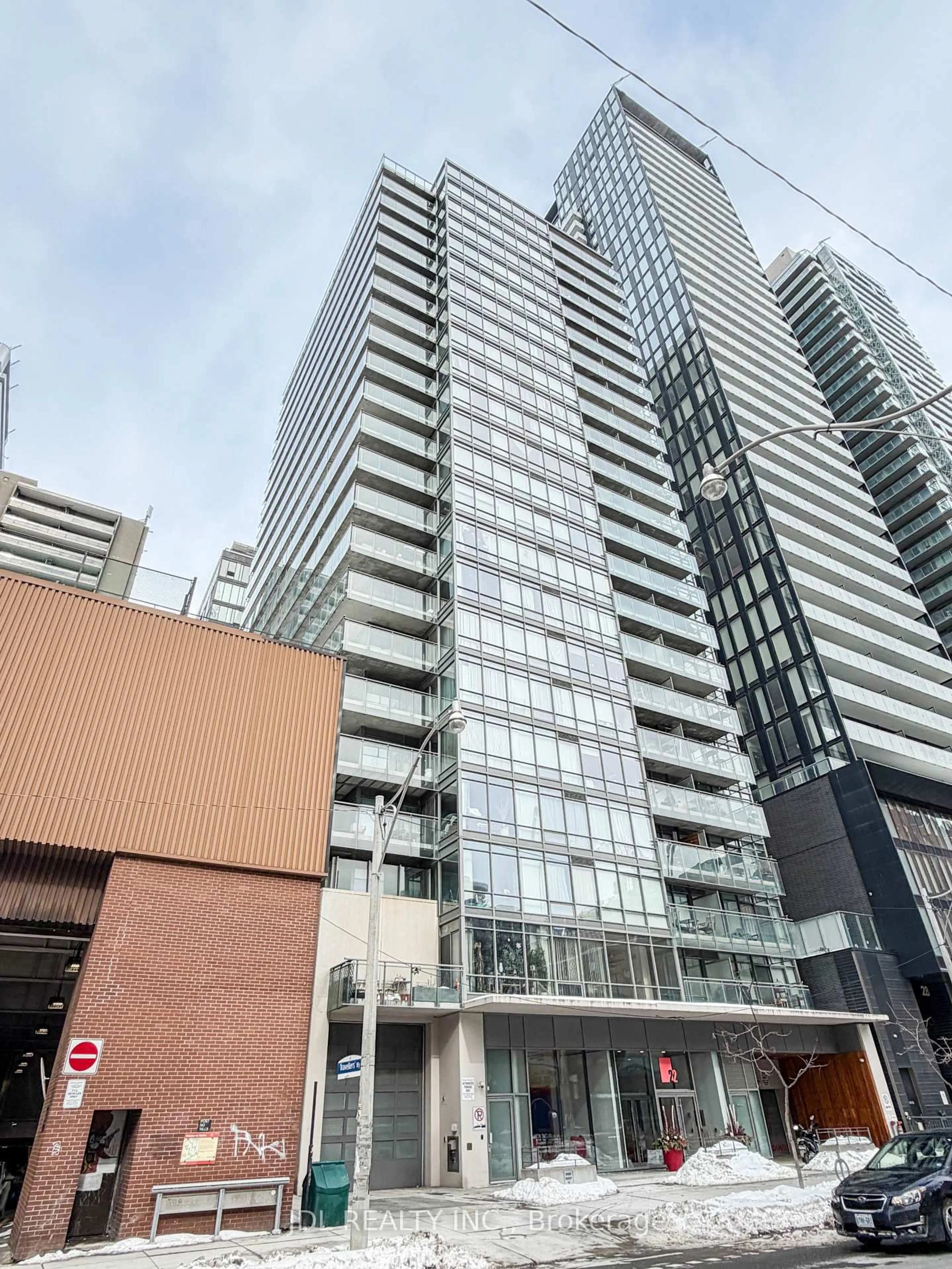 Indoor foyer for 22 Wellesley St #1607, Toronto Ontario M4Y 1G3