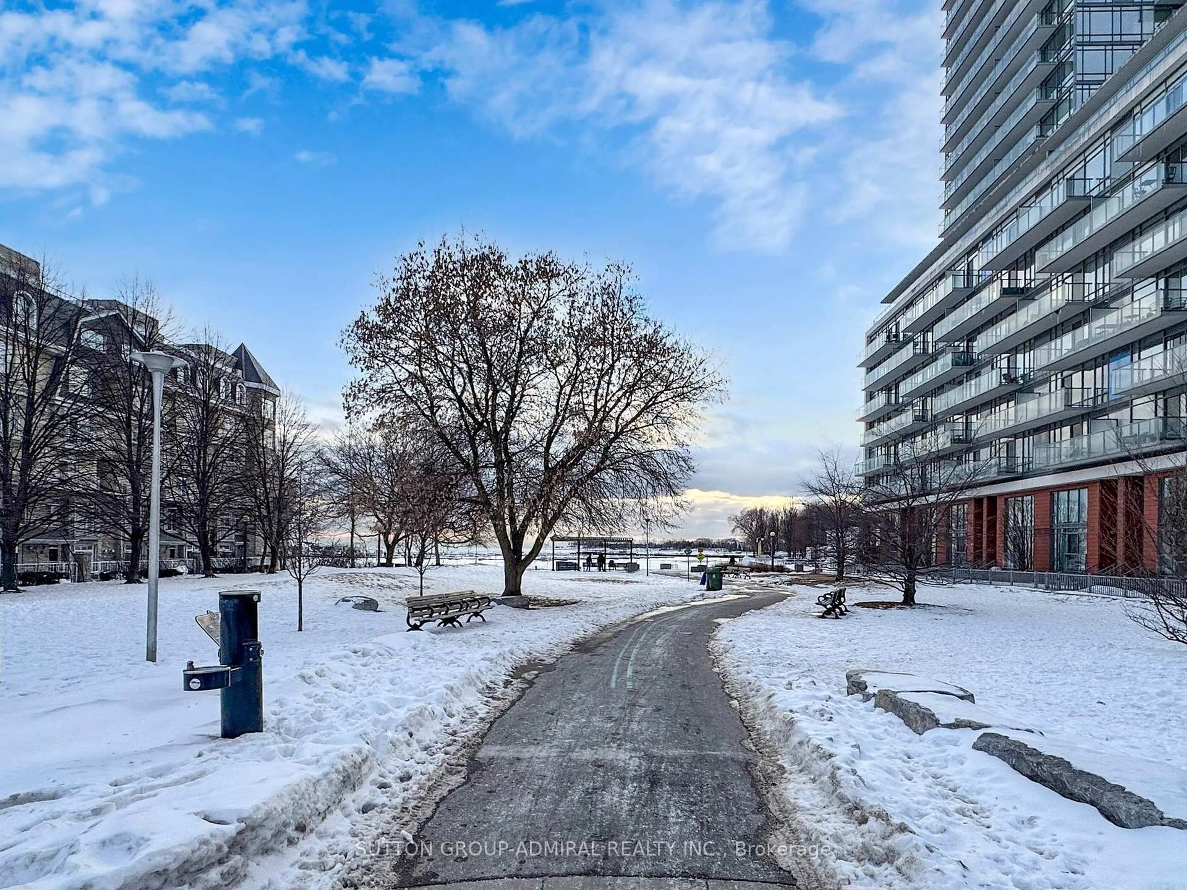 Unknown for 90 Stadium Rd #1806, Toronto Ontario M5V 3W5