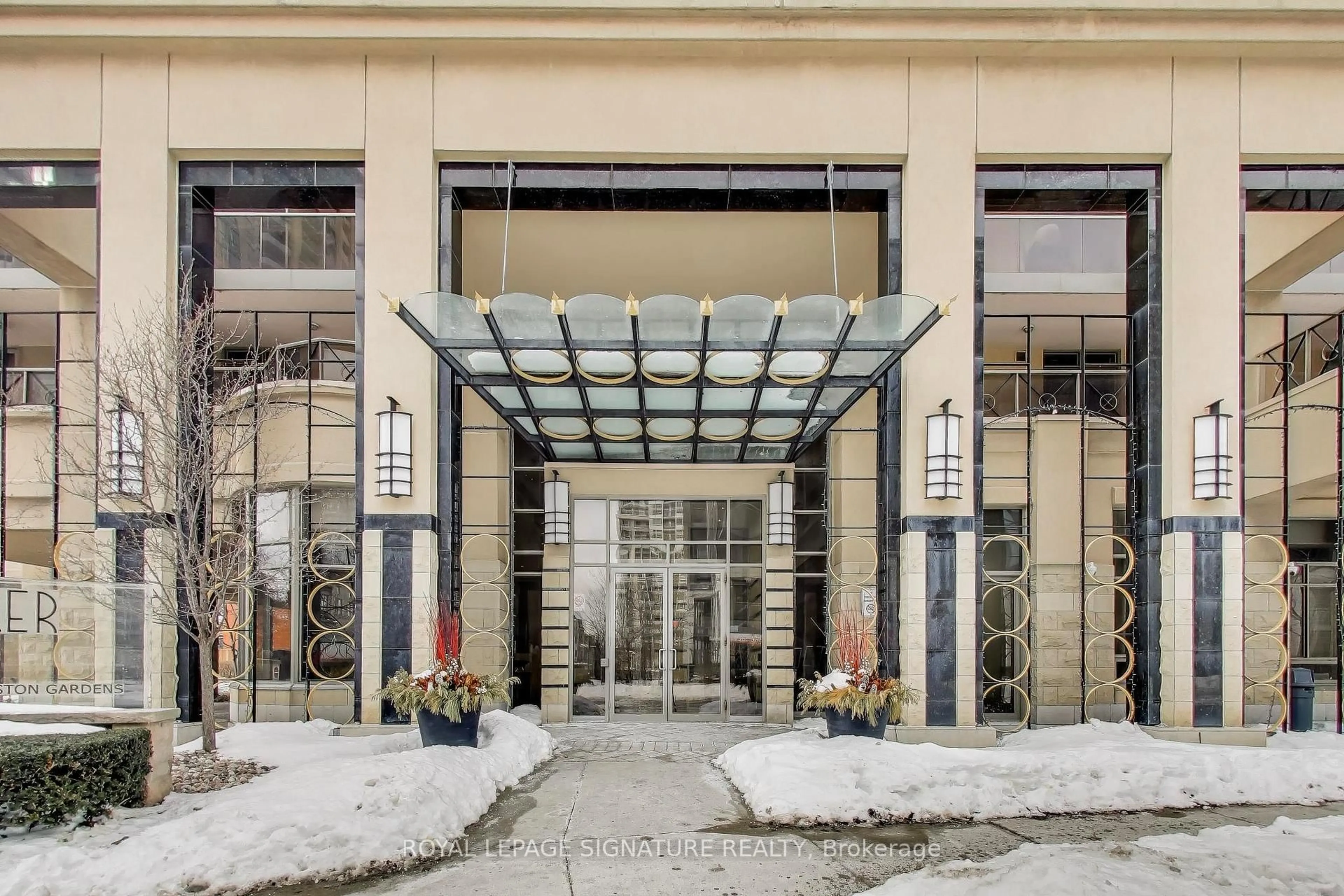 Unknown for 18 Kenaston Gdns #203, Toronto Ontario M2K 1G8