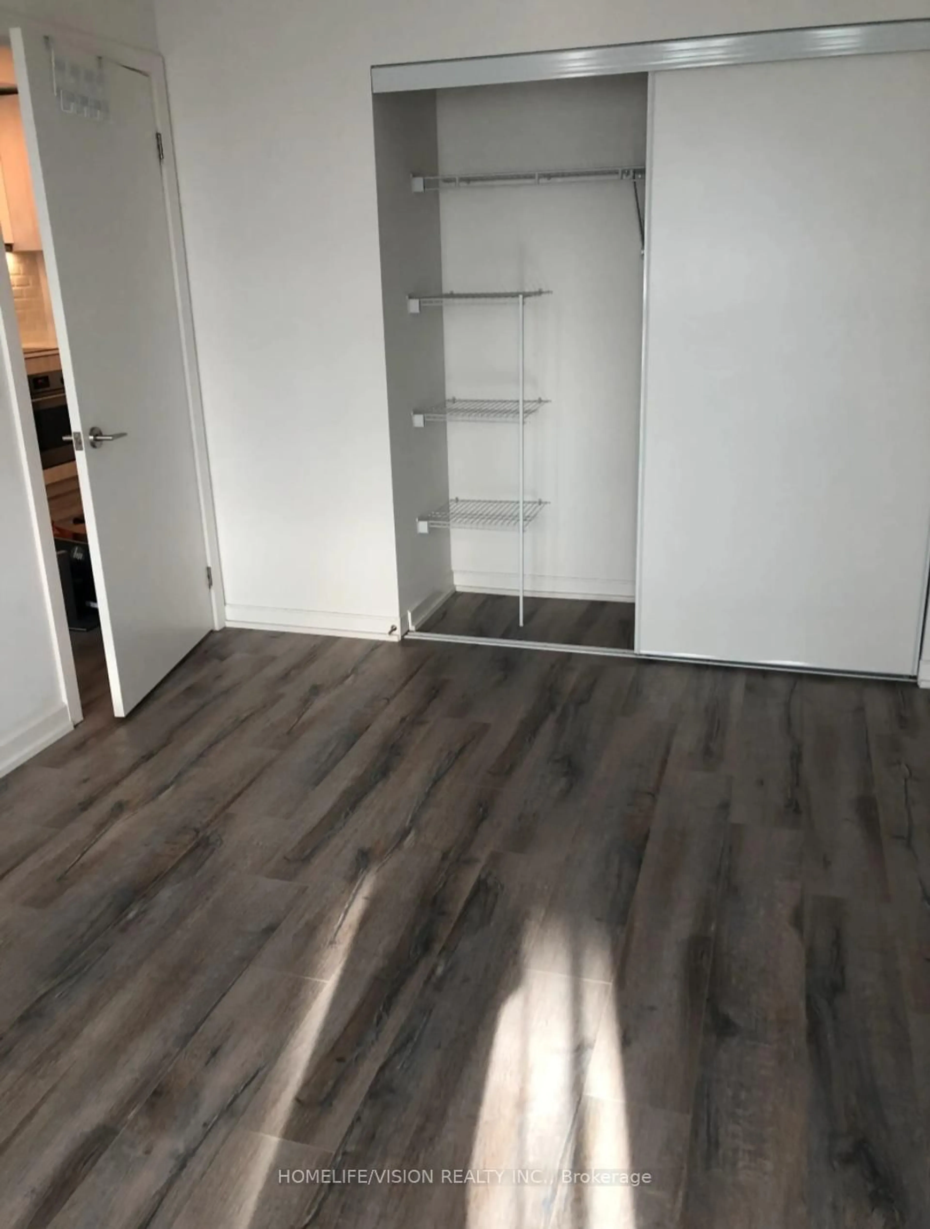 A pic of a room for 52 Forest Manor Rd #616, Toronto Ontario M2J 1M6