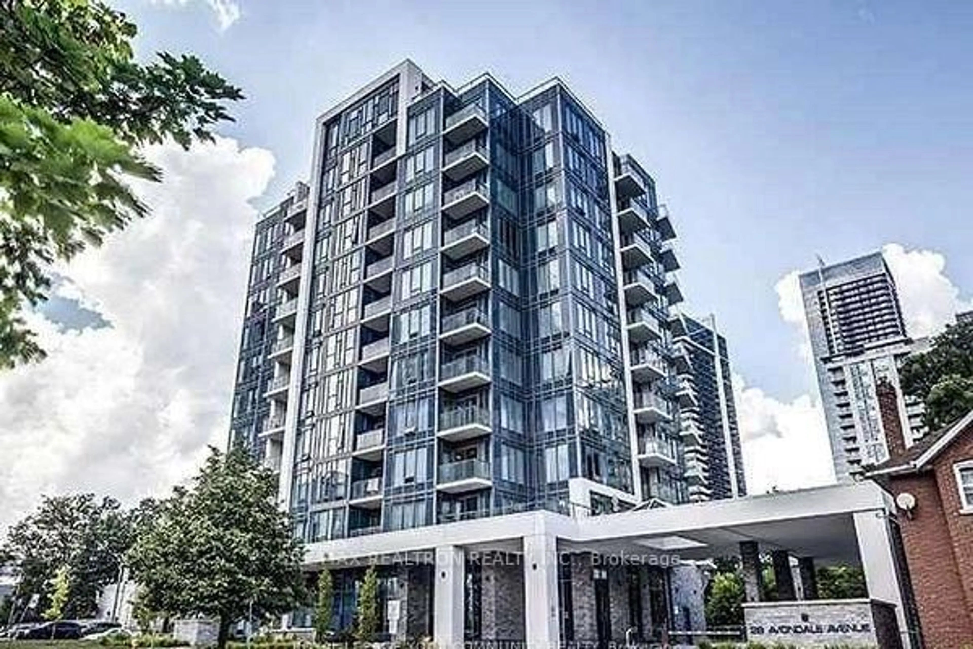 Indoor foyer for 28 Avondale Ave #1102, Toronto Ontario M2N 0K2