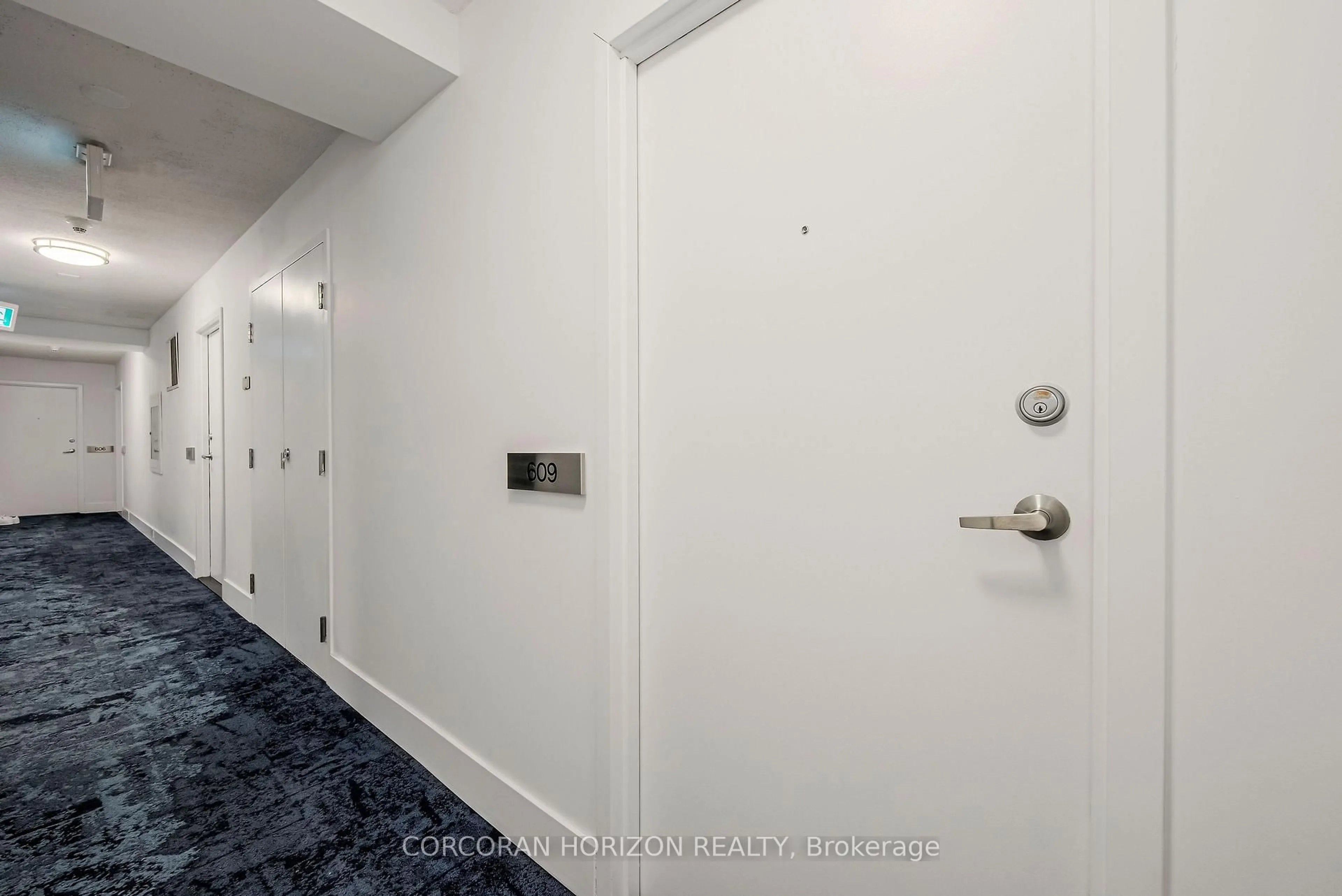 Unknown for 10 Navy Wharf Crt #609, Toronto Ontario M5V 3V2