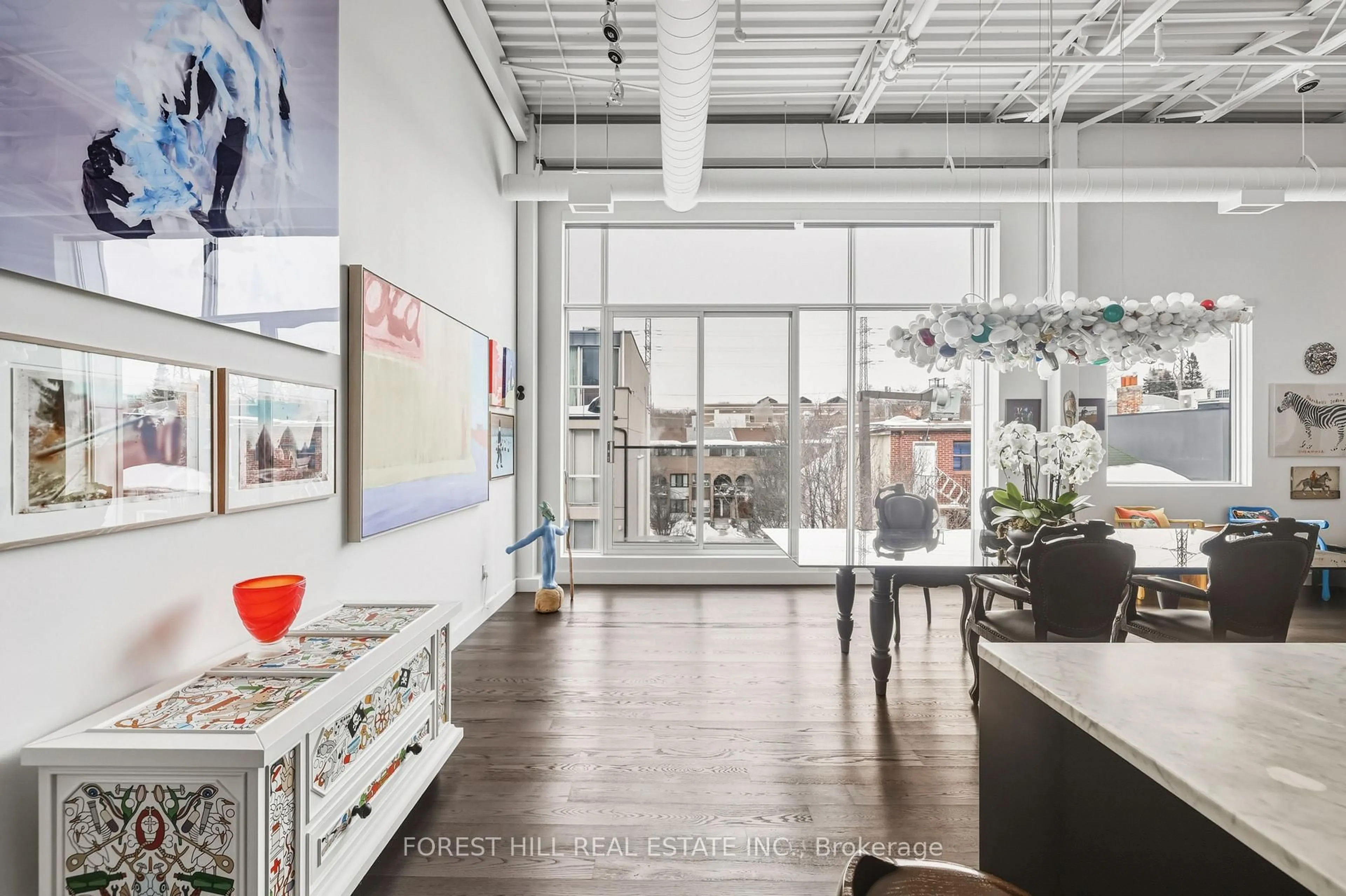 Unknown for 113 Dupont St #301, Toronto Ontario M5R 1V4