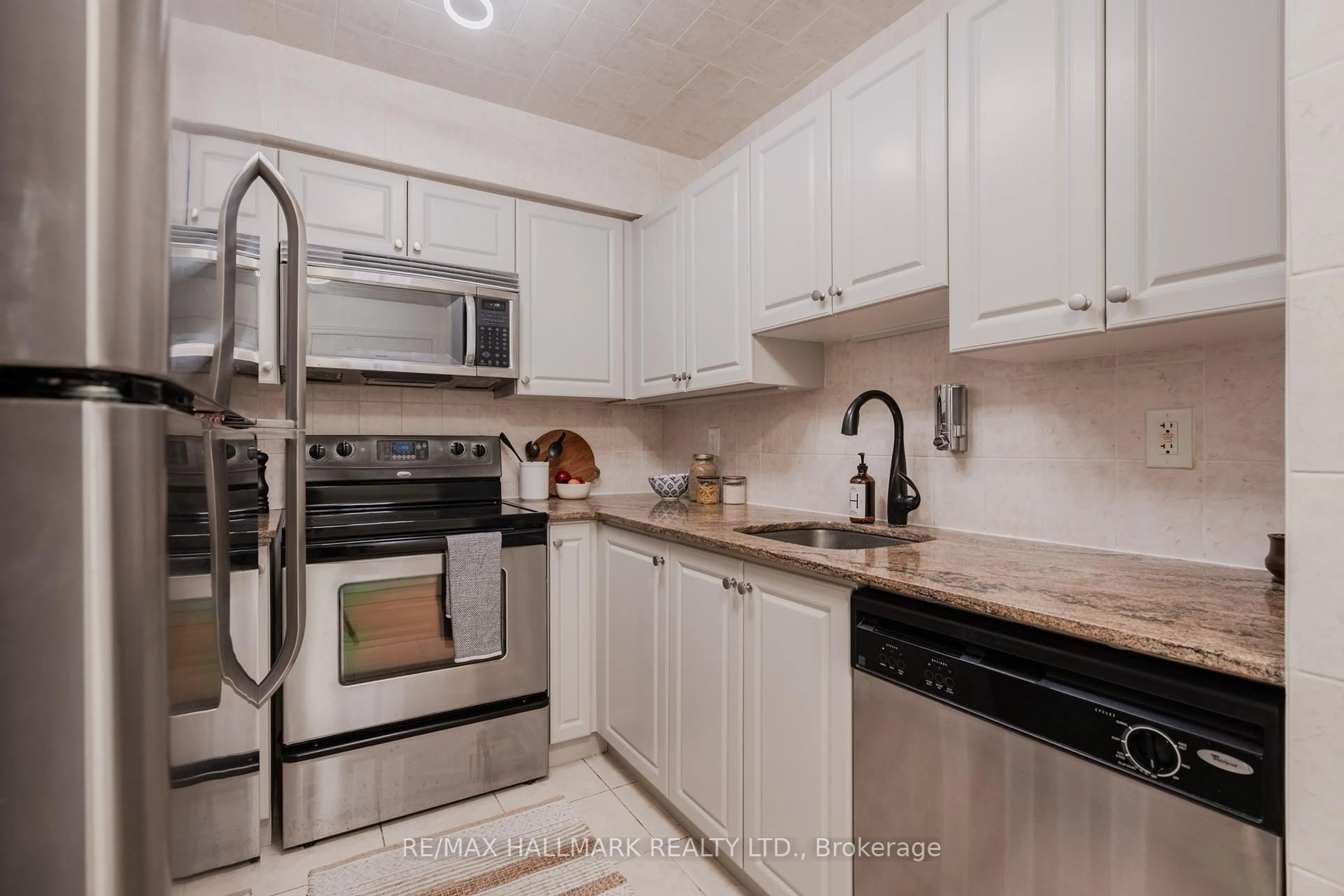 Standard kitchen, unknown for 225 Wellesley St #406, Toronto Ontario M4X 1X8