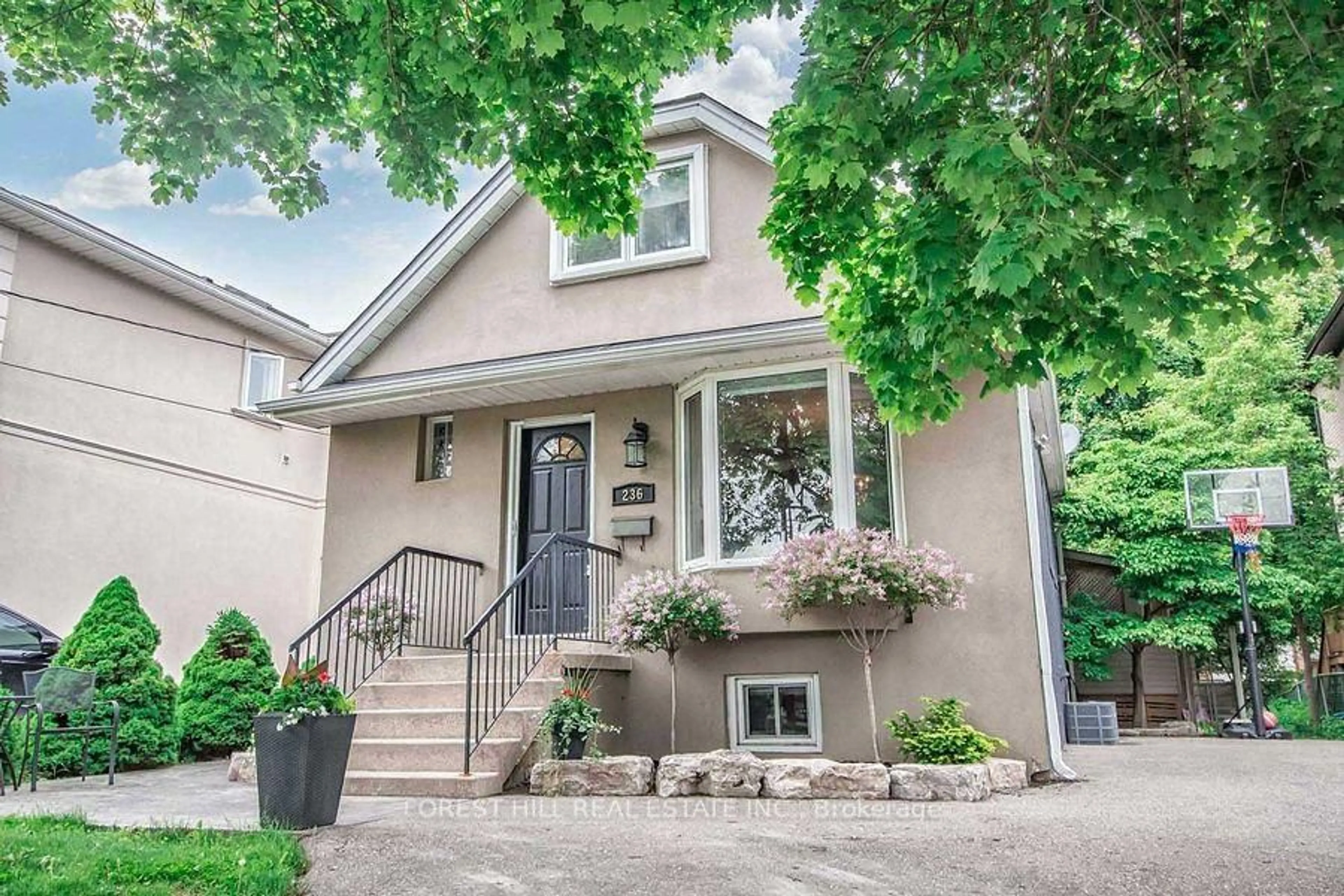 Unknown for 236 Cameron Ave, Toronto Ontario M2N 1E7