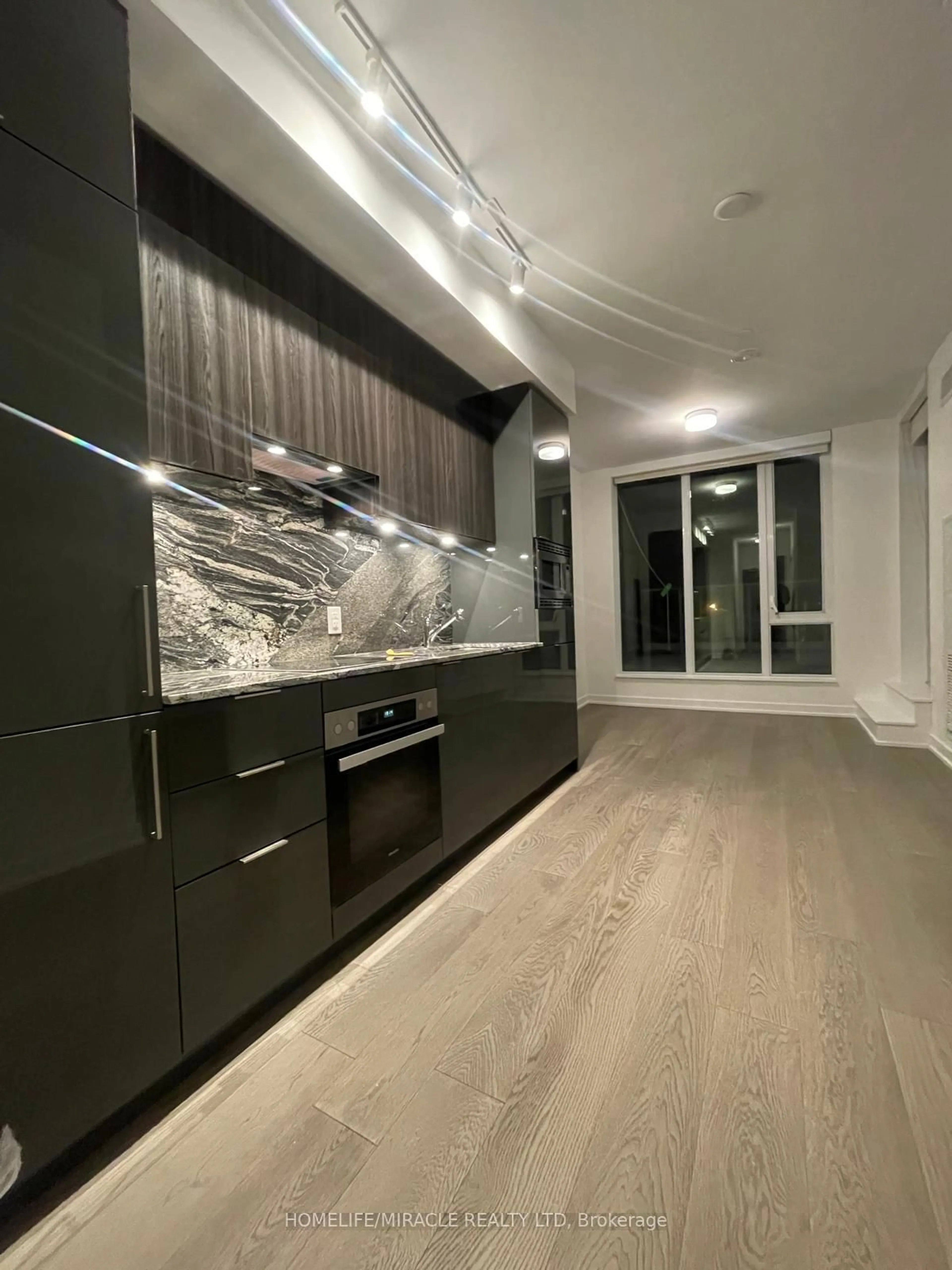 Open concept kitchen, unknown for 20 O'Neill Rd #235, Toronto Ontario M3C 0R1