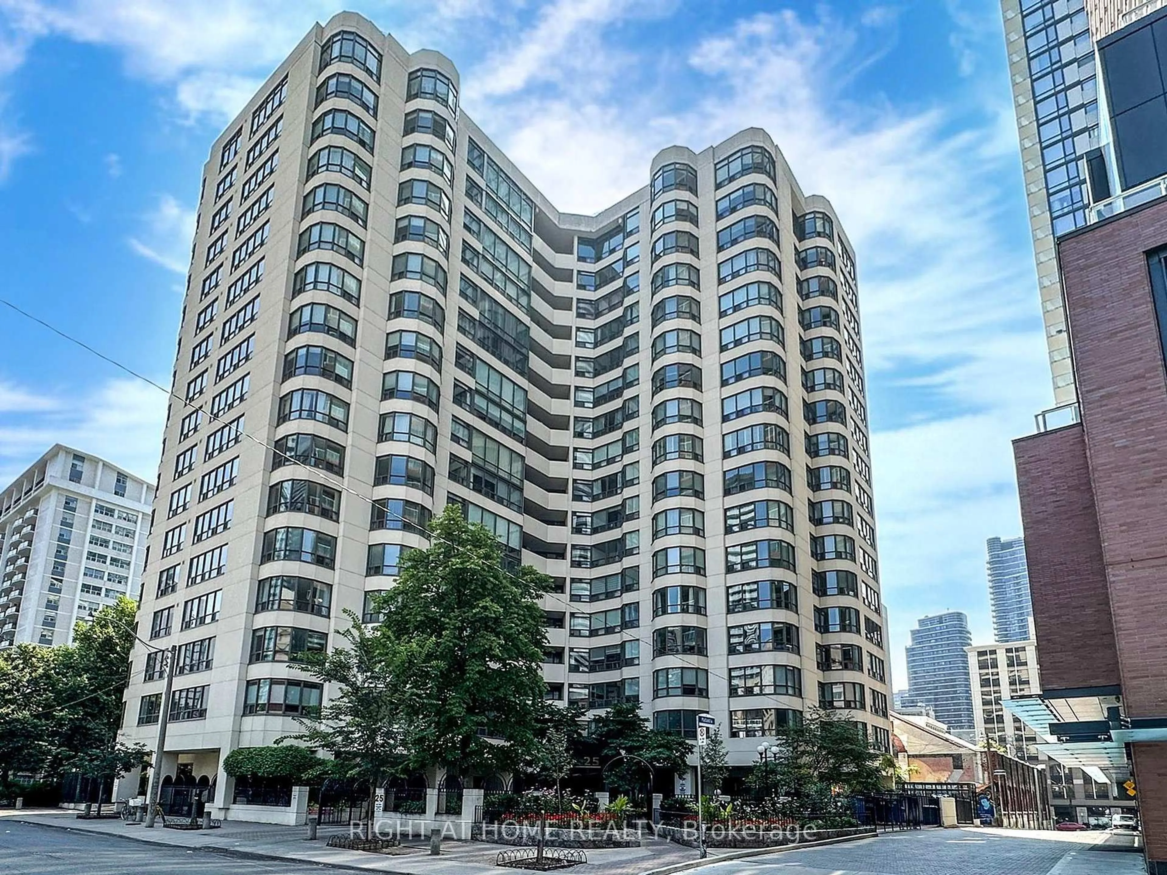 Unknown for 25 Maitland St #1209, Toronto Ontario M4Y 2W1