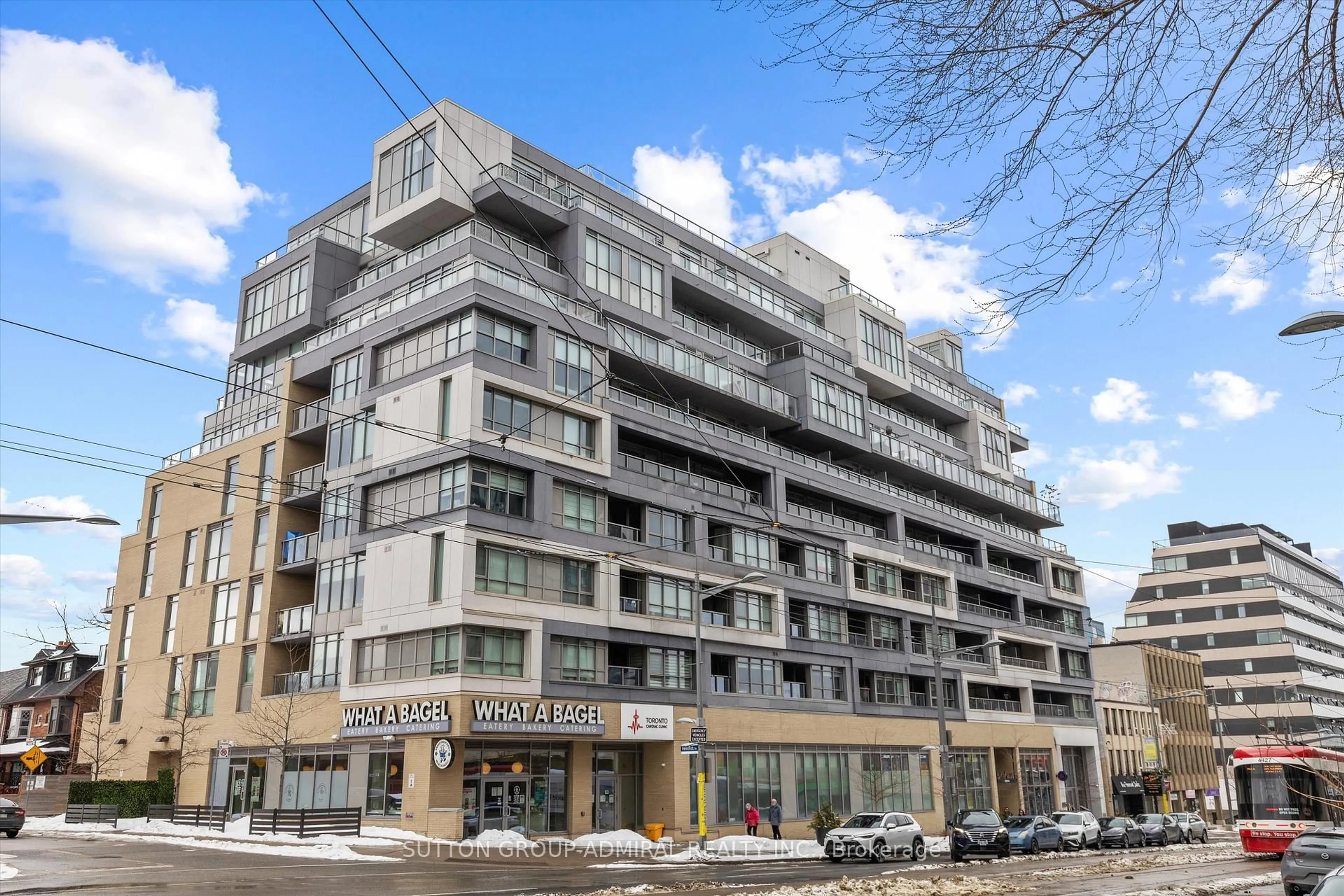 Unknown for 835 St Clair Ave #614, Toronto Ontario M6C 0A8