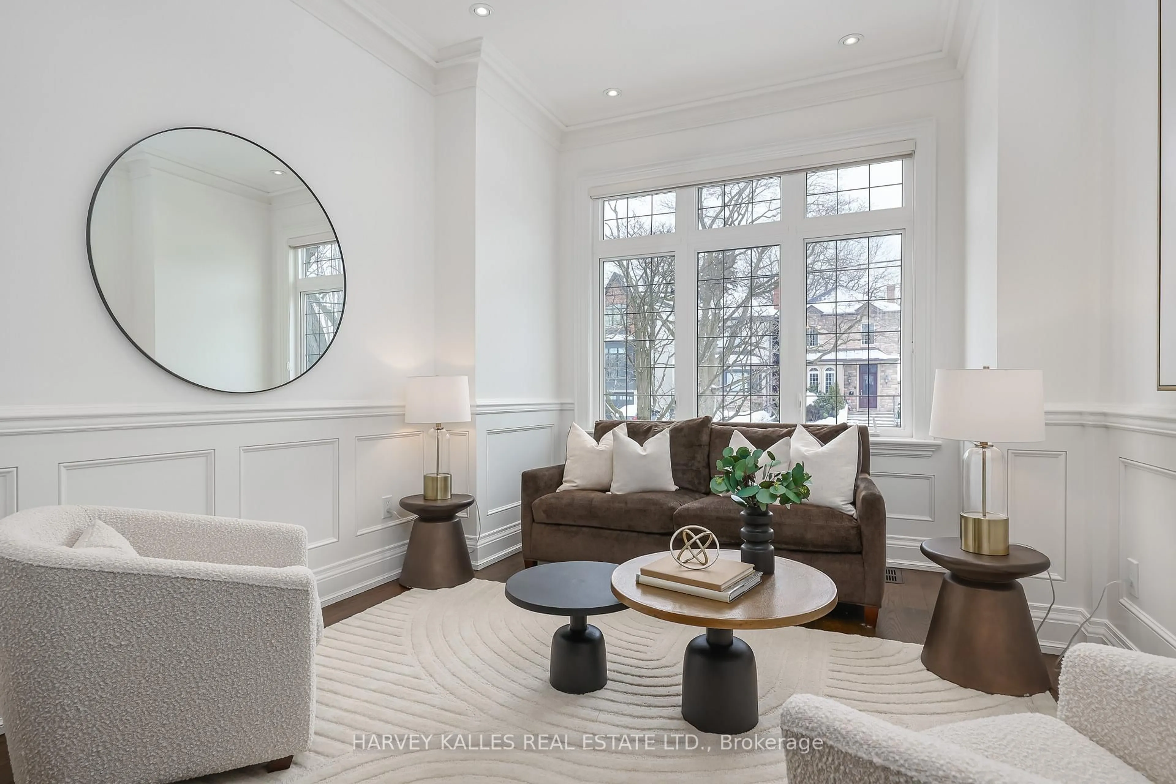 Living room with furniture, unknown for 34 Latimer Ave, Toronto Ontario M5N 2L8