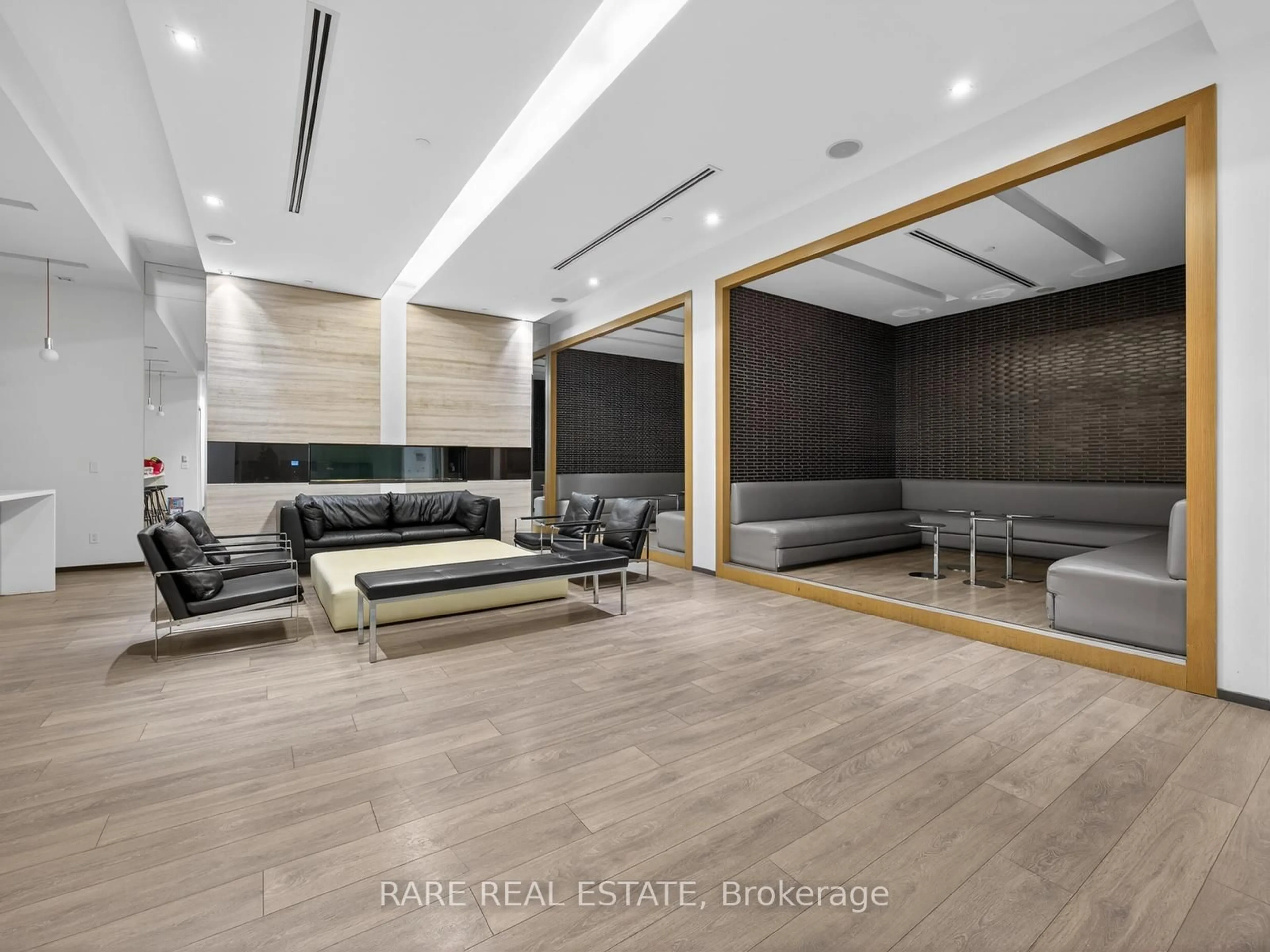 Lobby for 1030 King St #PH09, Toronto Ontario M6K 0B4