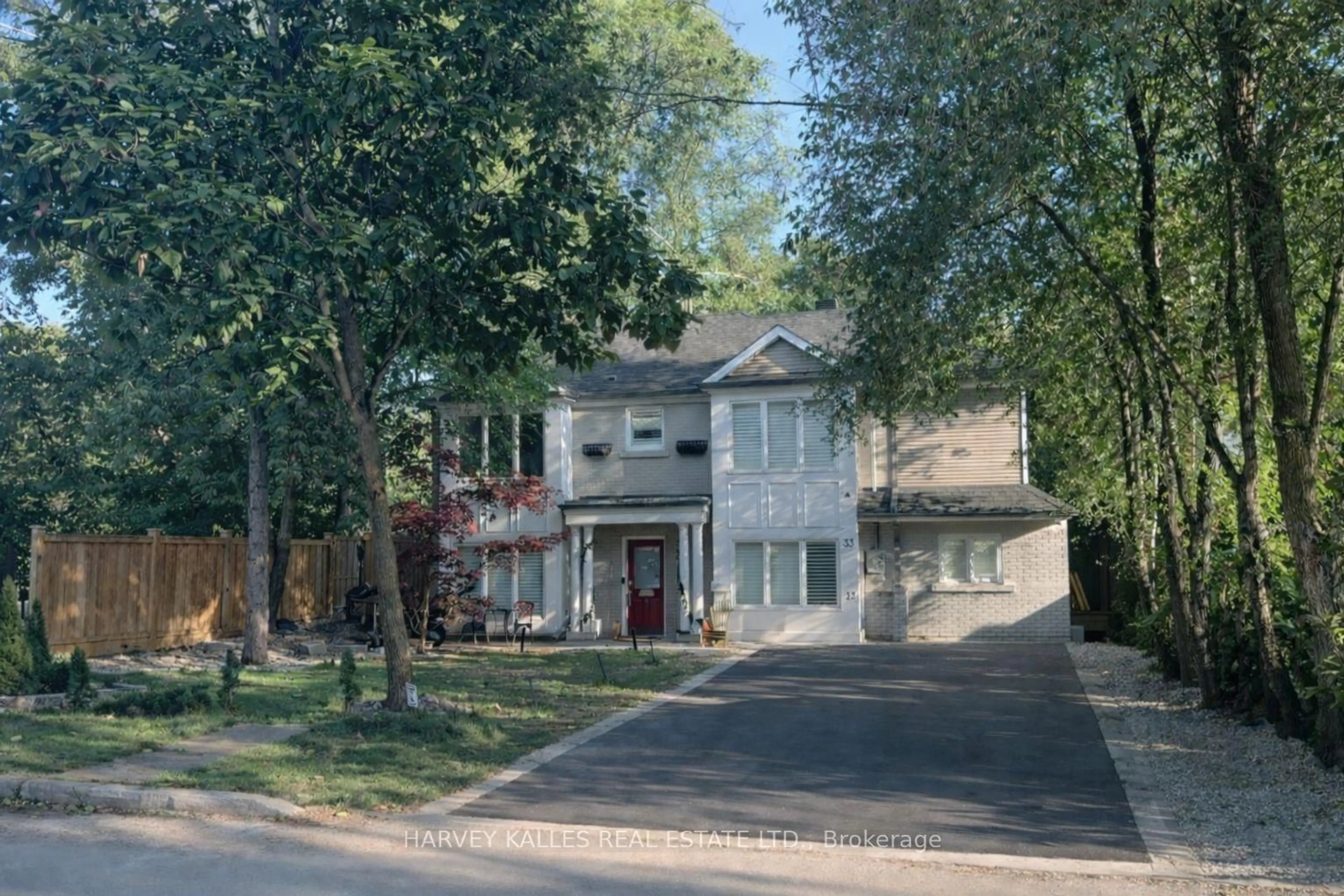 Unknown for 33 Glengowan Rd, Toronto Ontario M4N 1E9