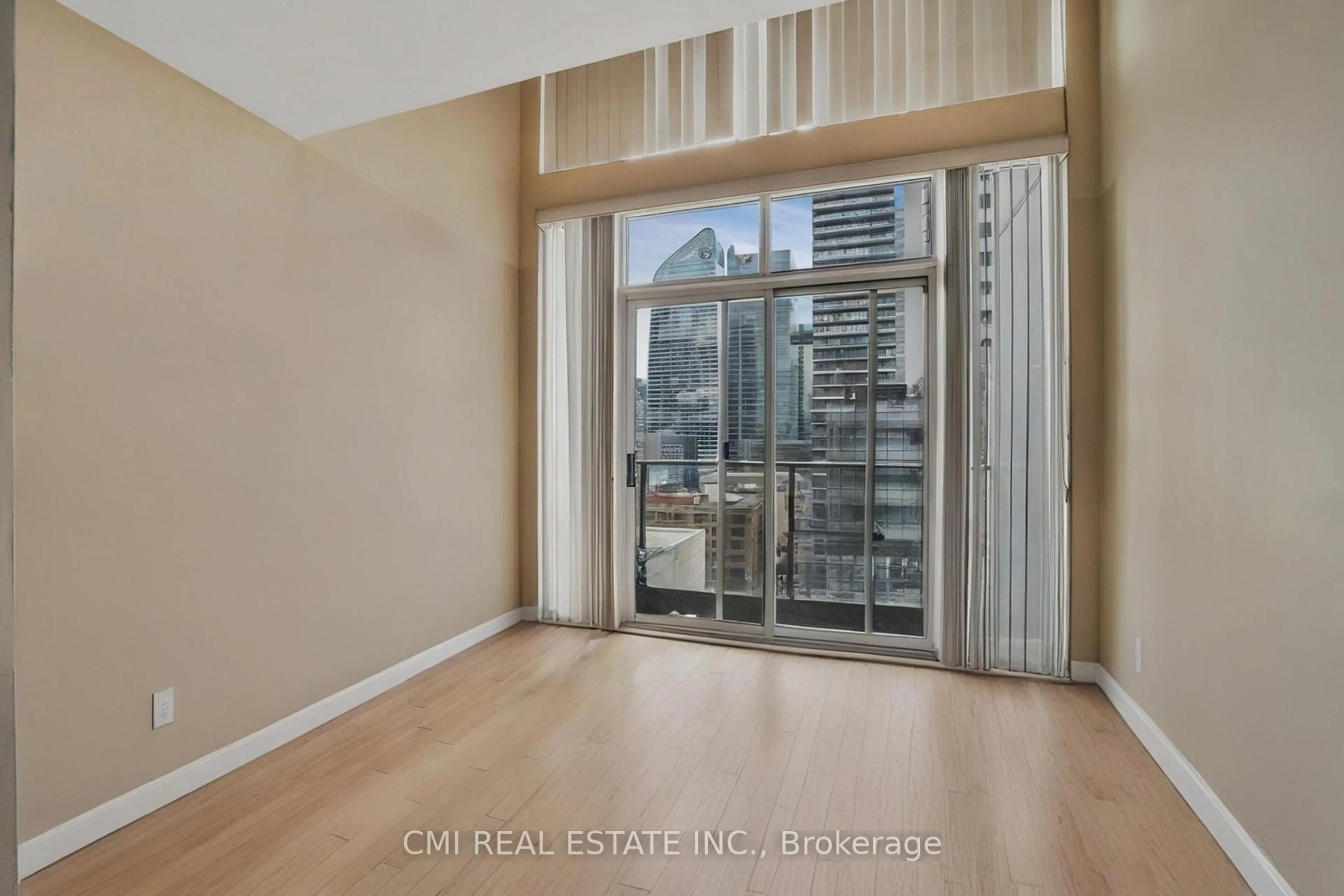 A pic of a room for 21 Nelson St #LPH30, Toronto Ontario M5V 3H9