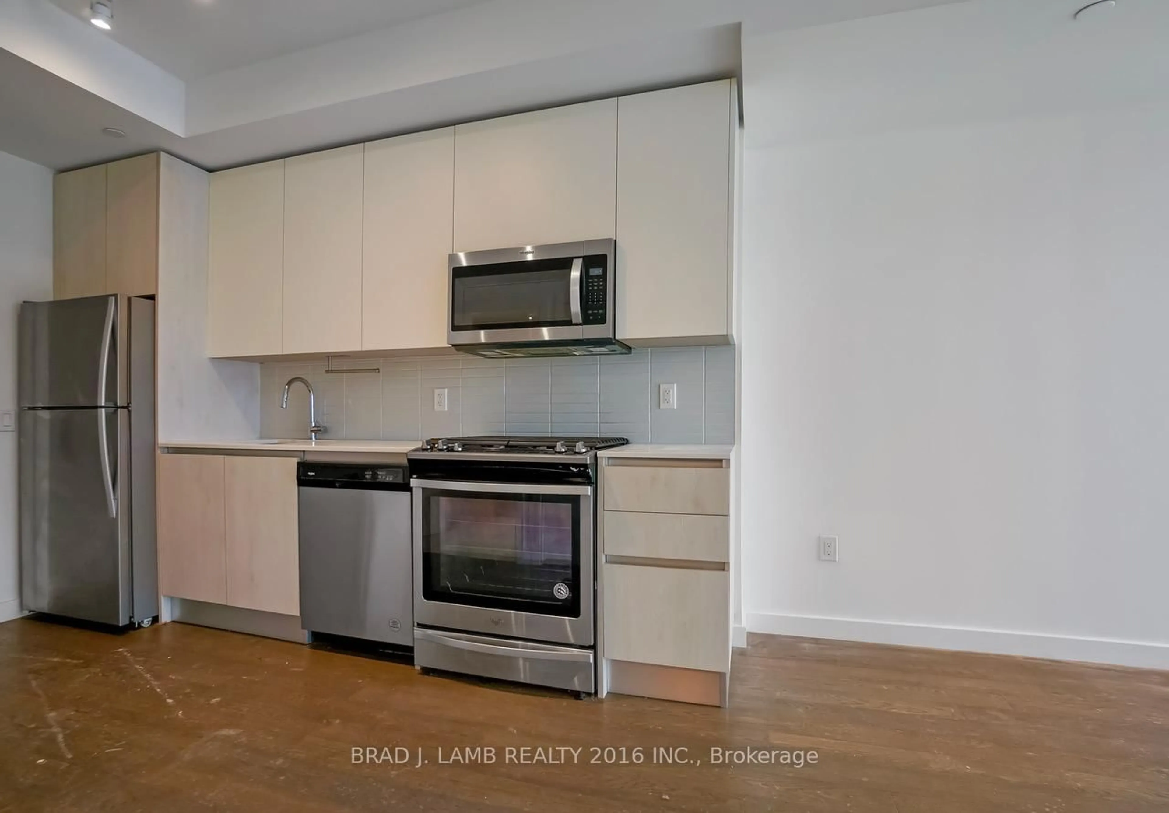 Standard kitchen, wood/laminate floor for 2A Church St #1608, Toronto Ontario M5E 0E1