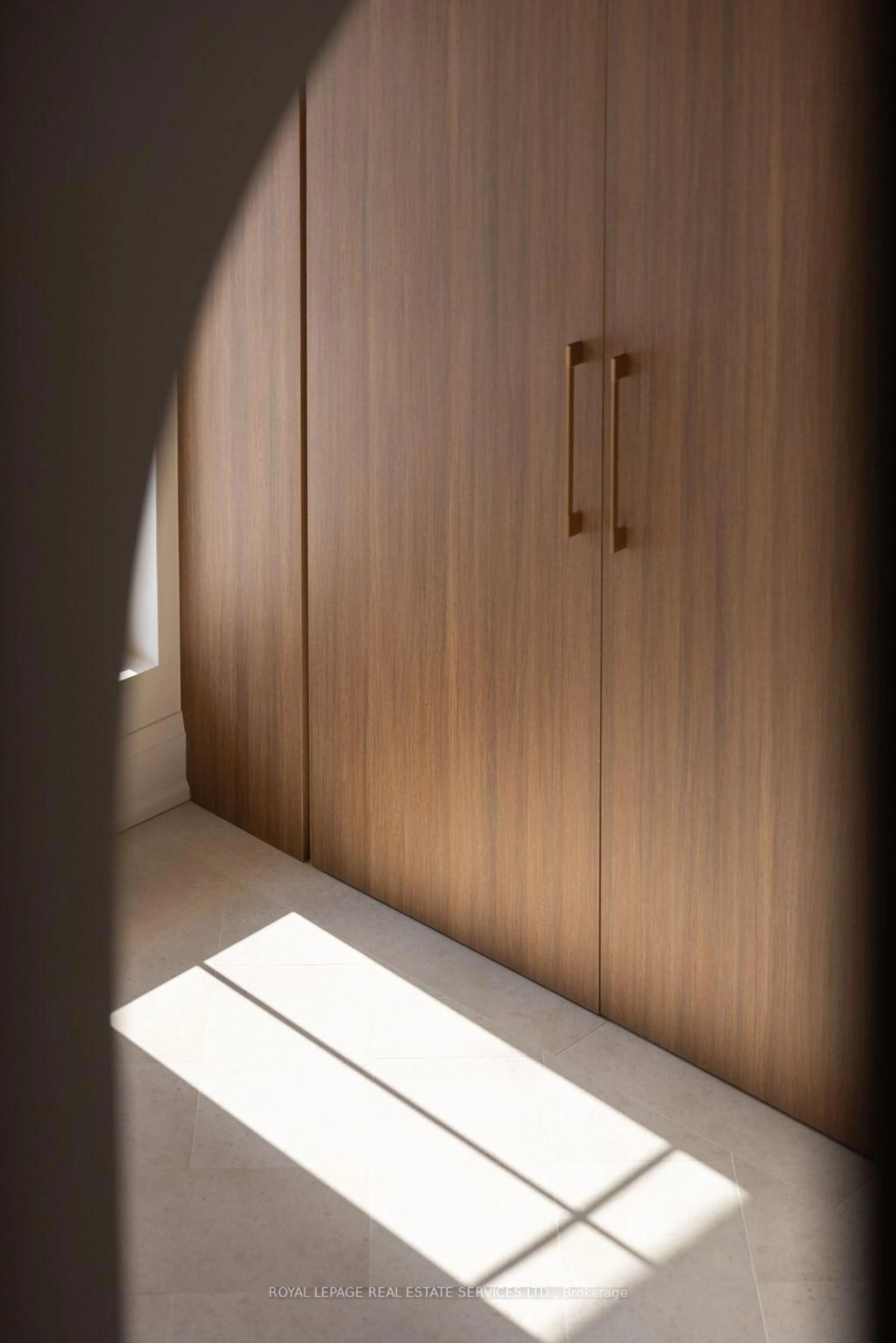 Unknown for 168 Bedford Park Ave, Toronto Ontario M5M 1J3