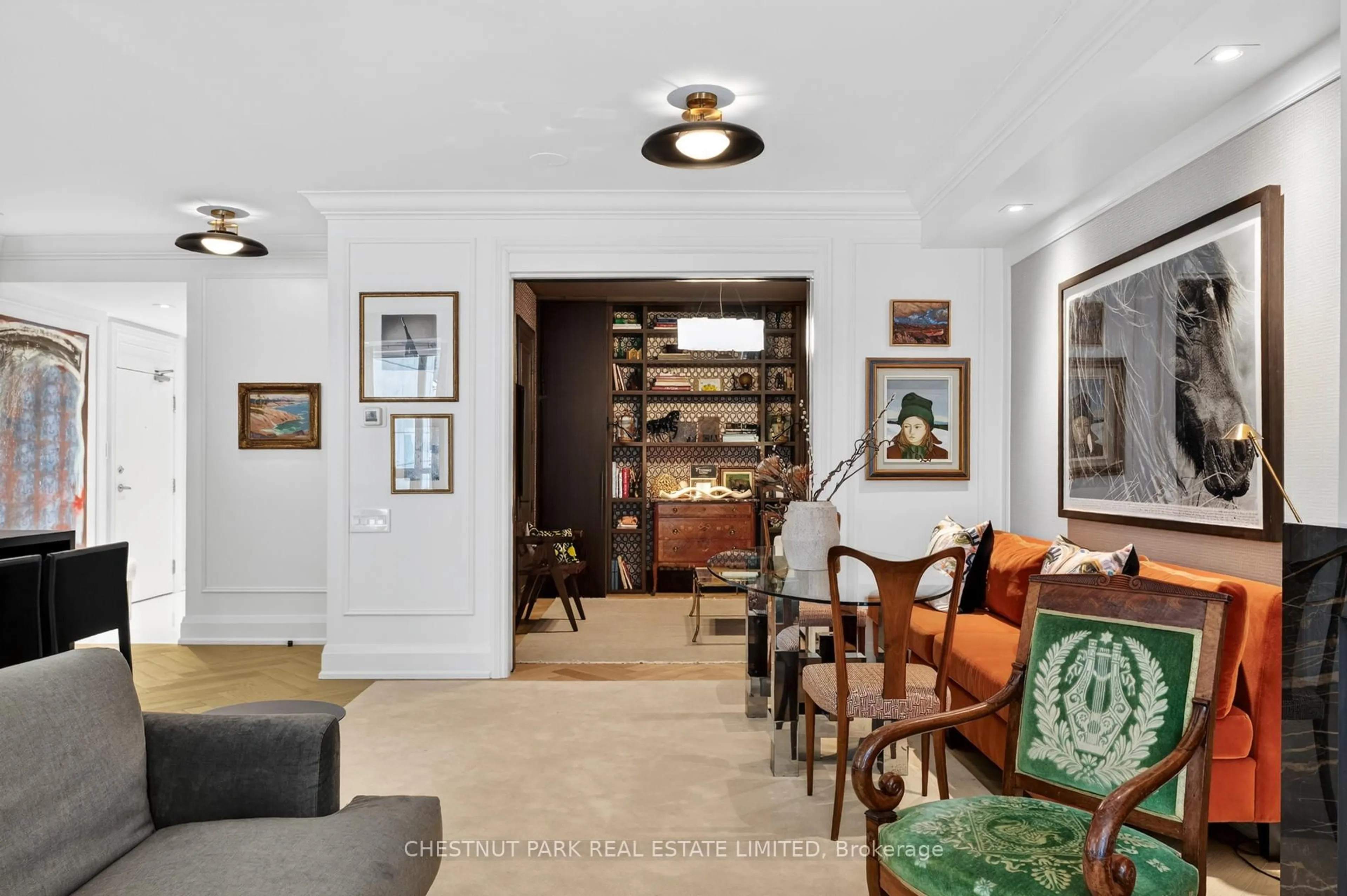 Unknown for 20 Scrivener Sq #301, Toronto Ontario M4W 3X9