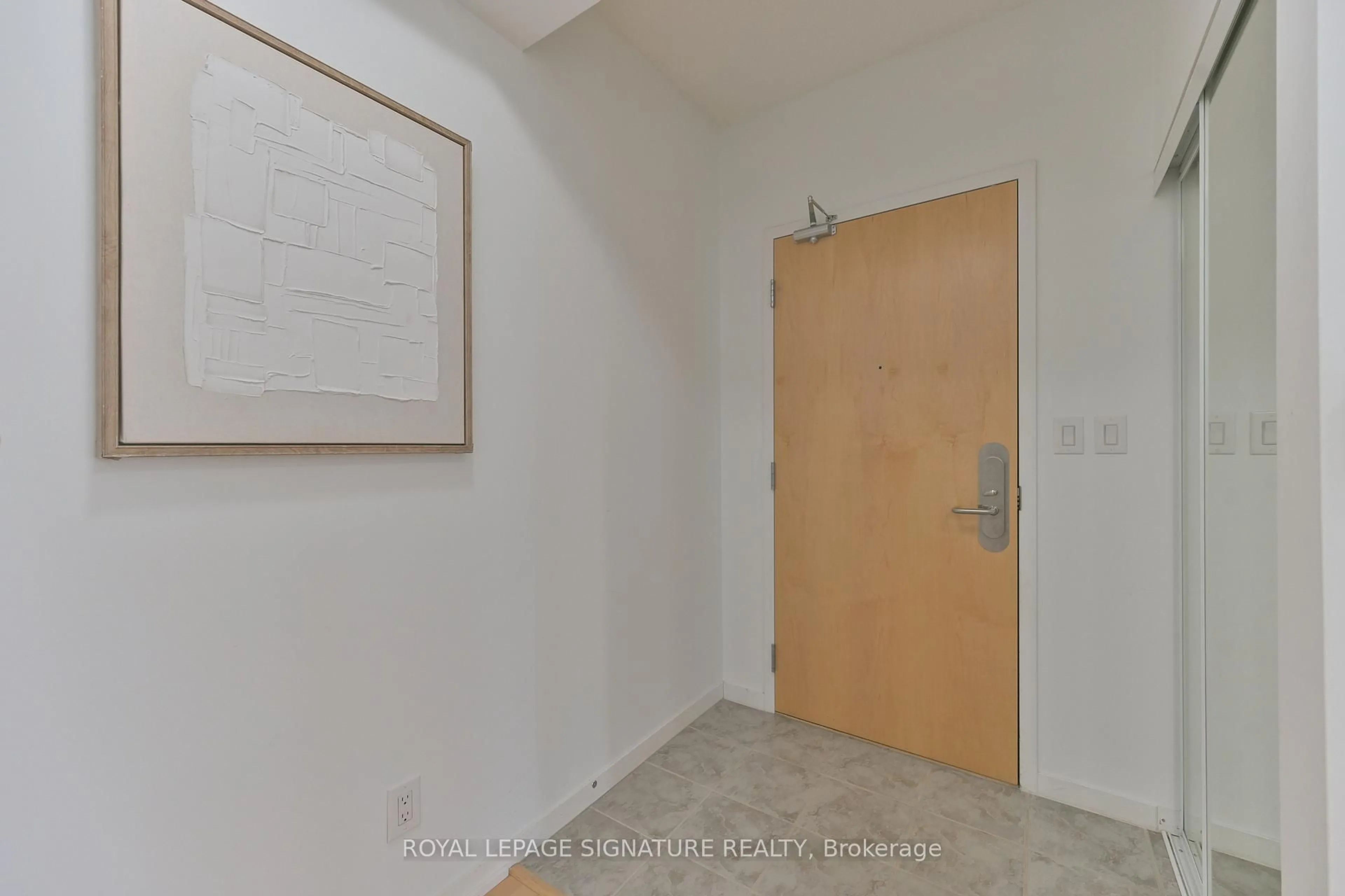 Unknown for 55 Bremner Blvd #3007, Toronto Ontario M5V 3V8