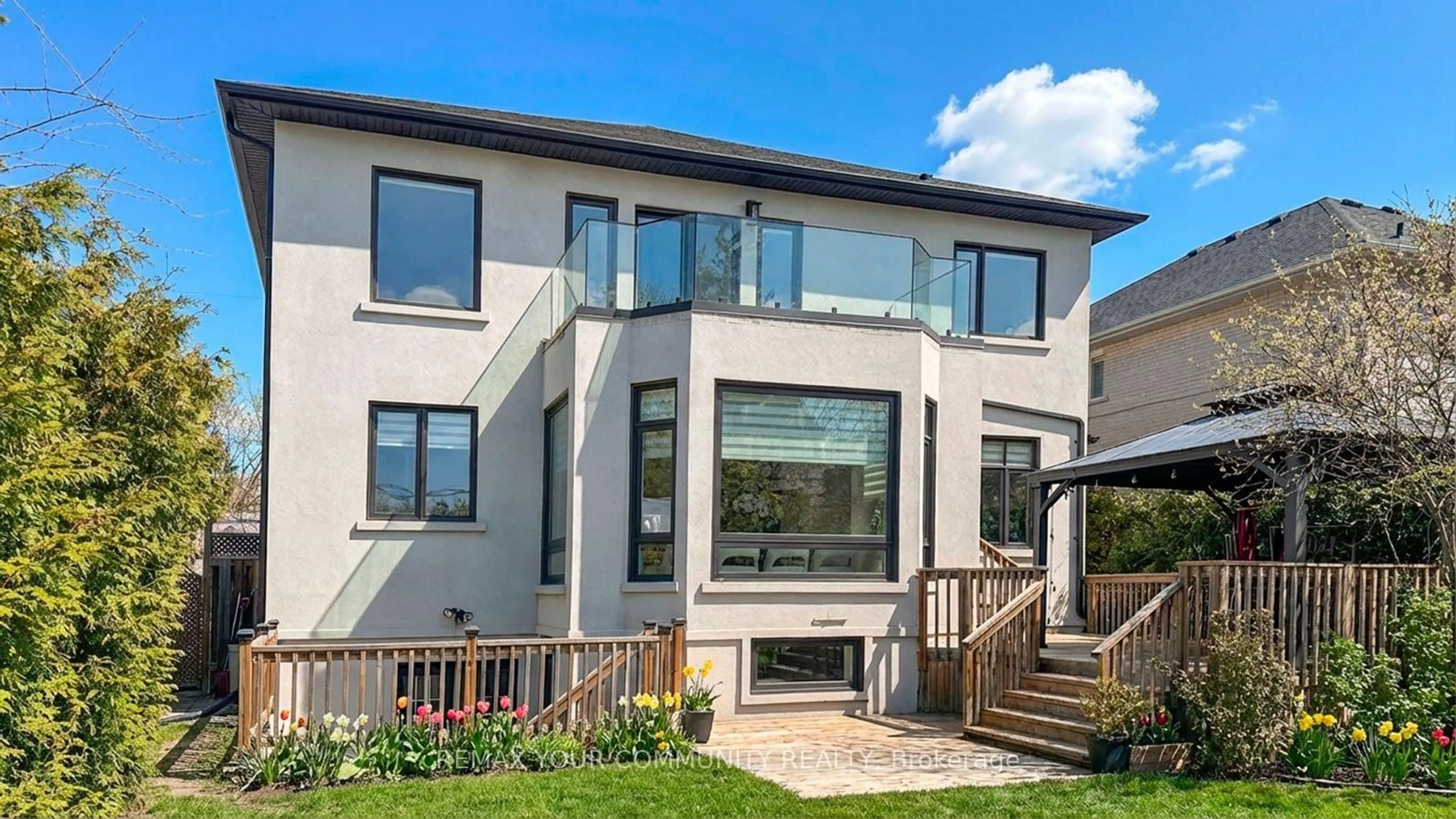 Home with brick exterior material, unknown for 187 Patricia Ave, Toronto Ontario M2M 1J6