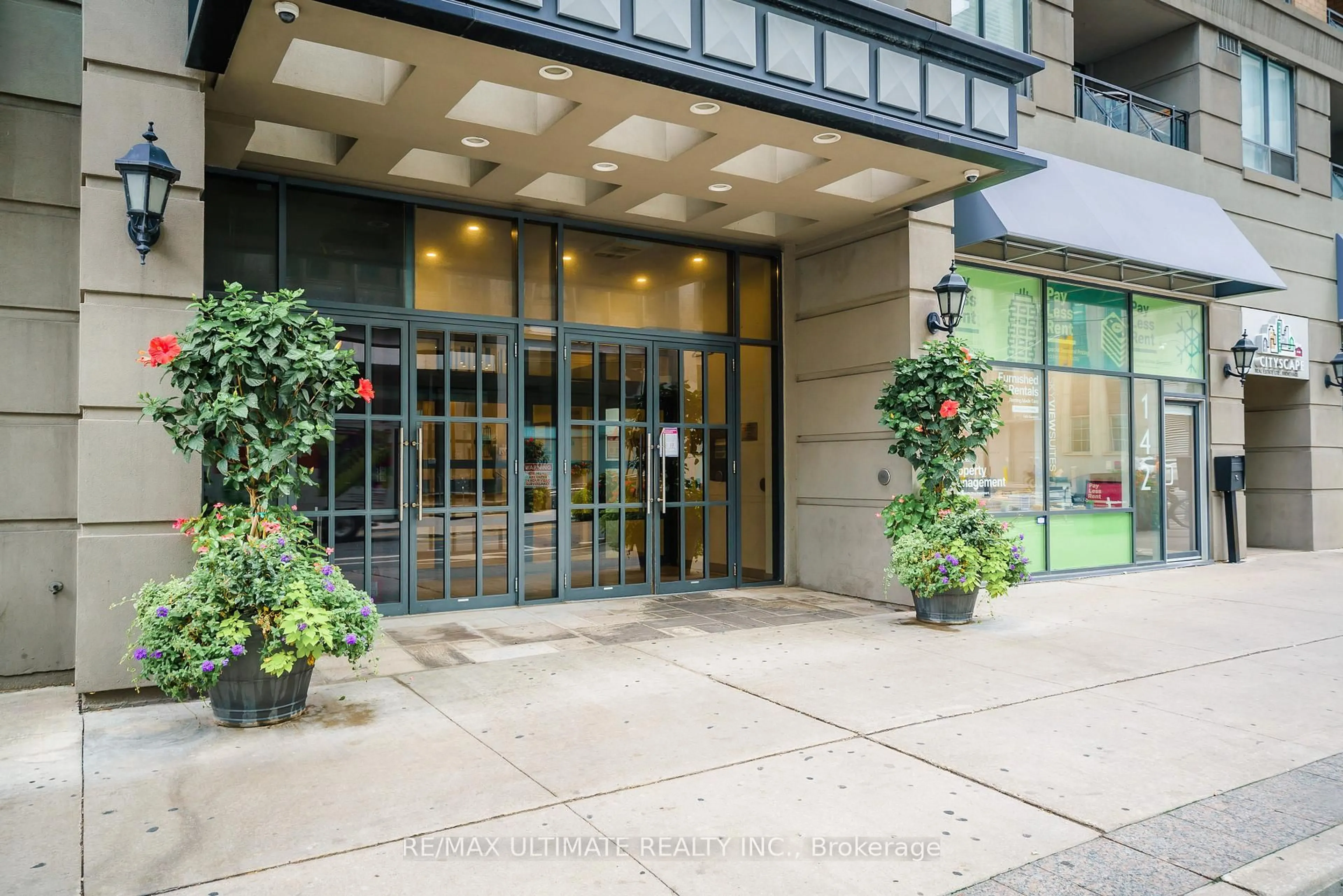 Unknown for 140 Simcoe St #1004, Toronto Ontario M5H 4E9