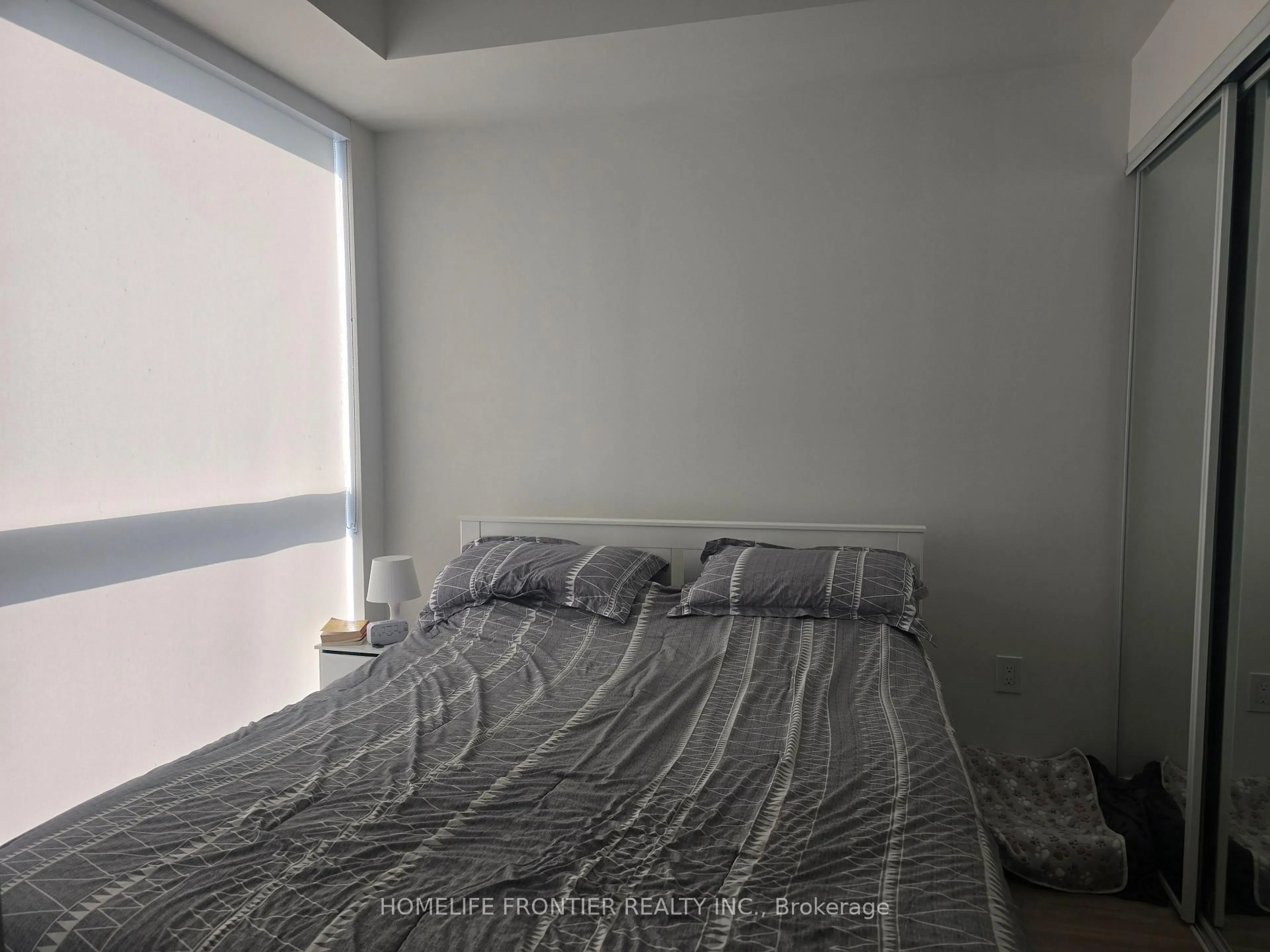 A pic of a room for 70 Princess St #1625, Toronto Ontario M5A 0X6