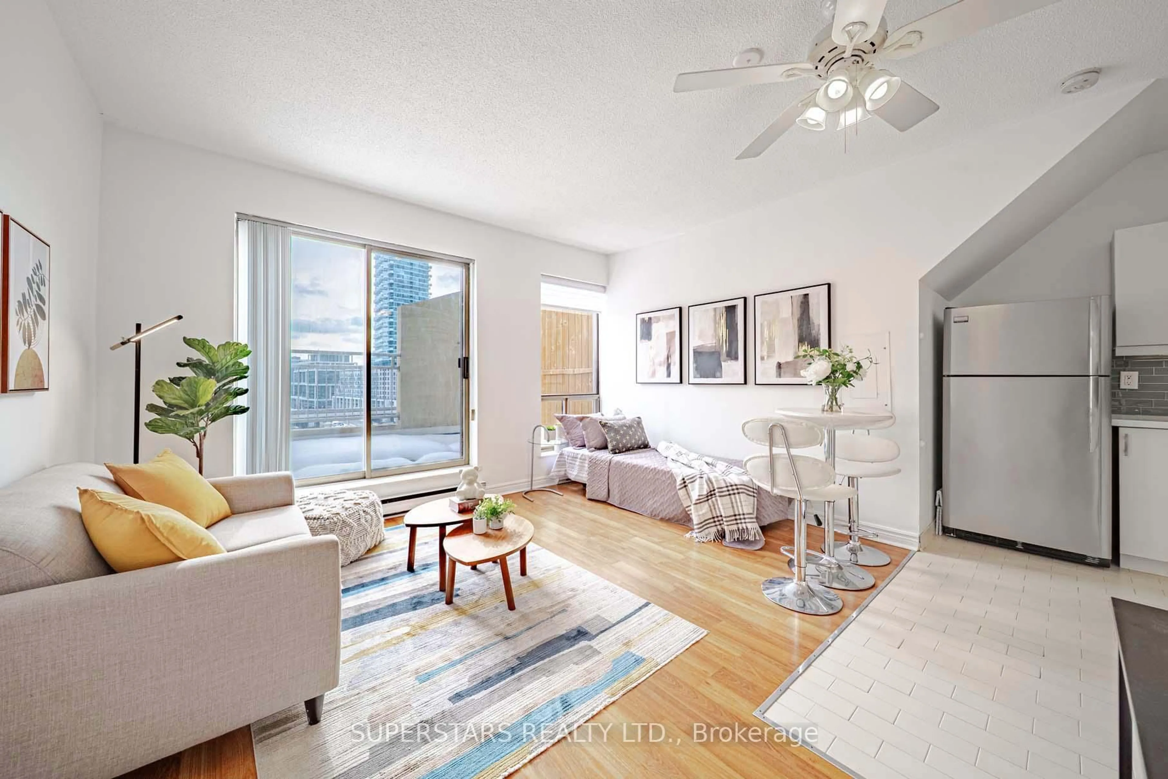 Living room with furniture, unknown for 65 Scadding Ave #PH16, Toronto Ontario M5A 4L1