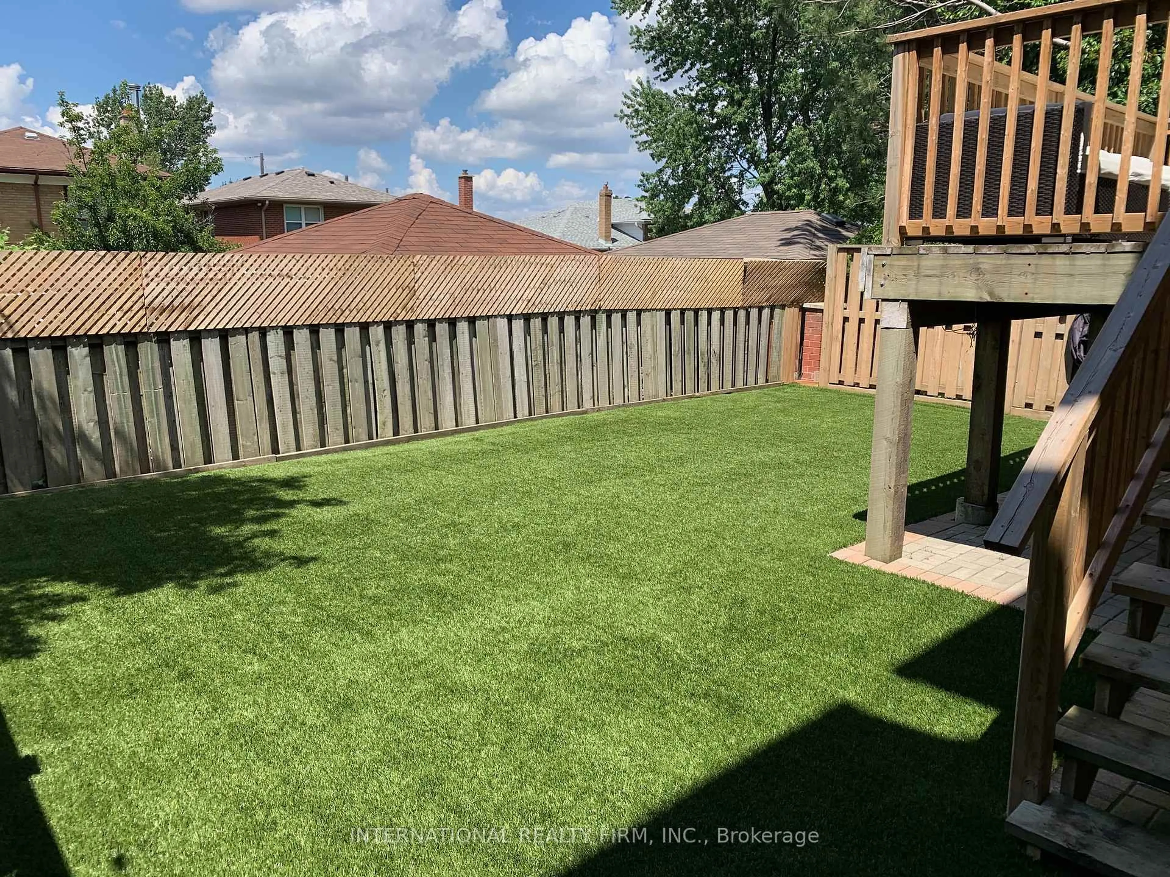 Unknown for 20 Blairville Rd, Toronto Ontario M3H 5Y5