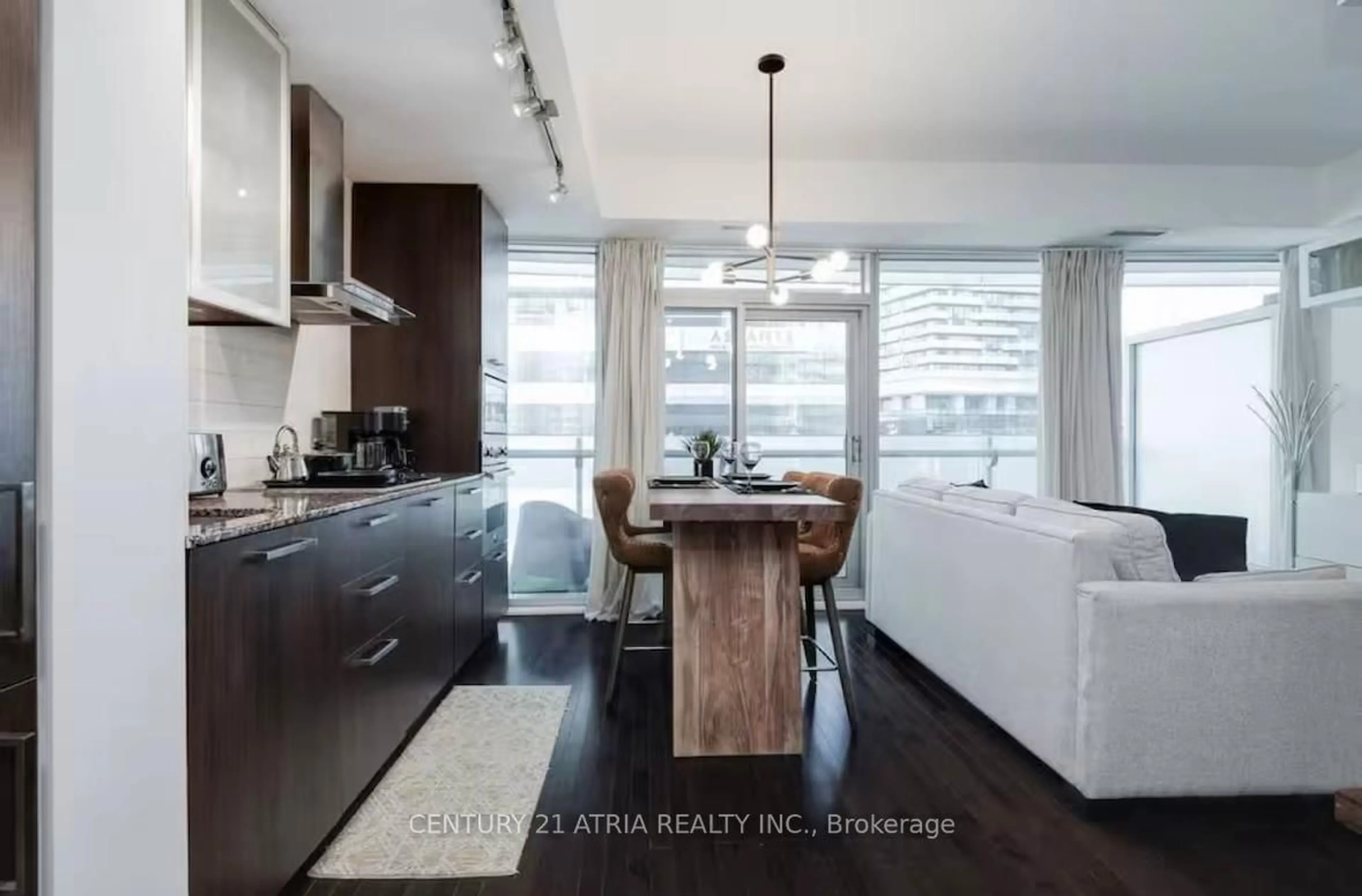 Open concept kitchen, unknown for 14 York St #512, Toronto Ontario M5J 0B1
