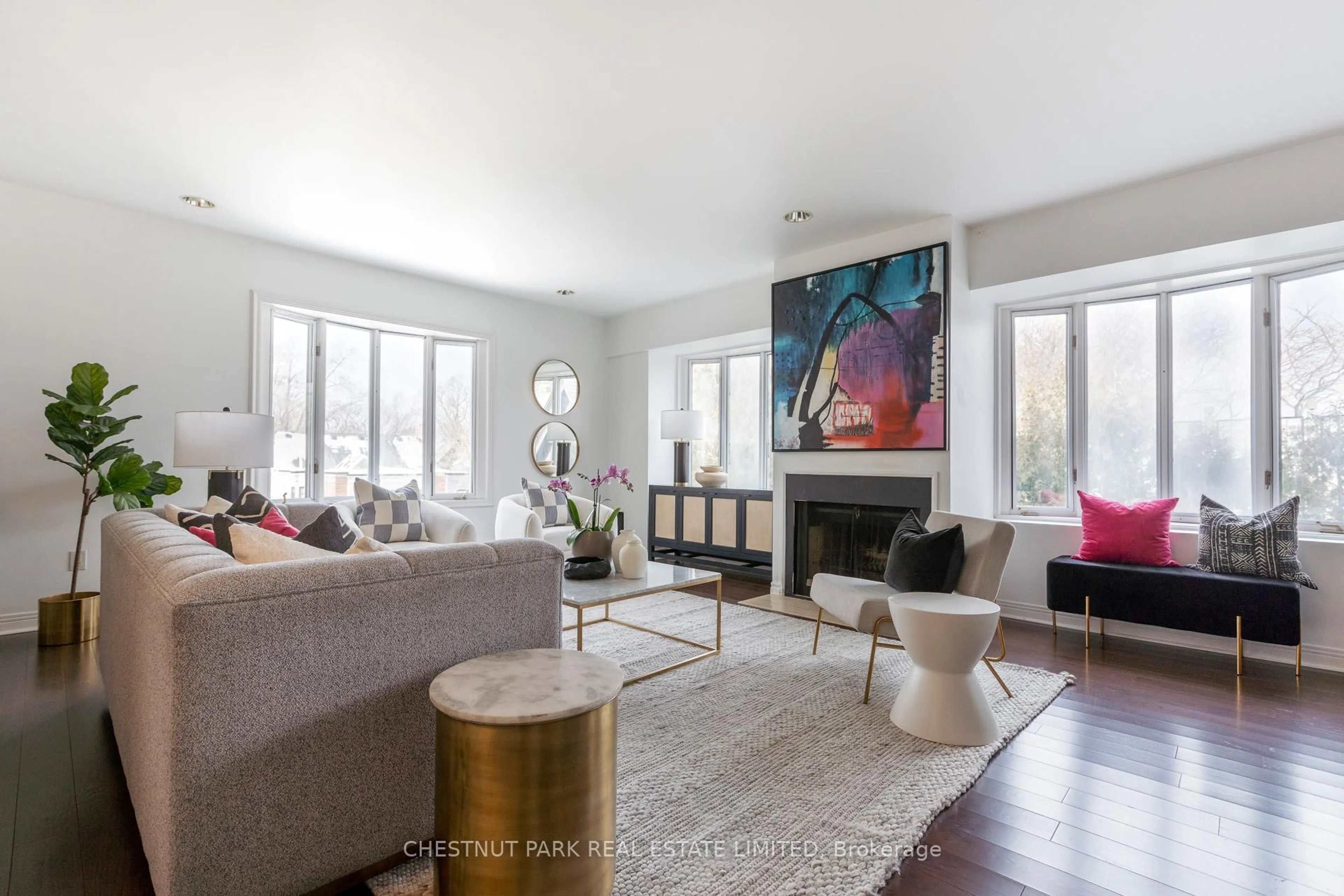 Living room with furniture, unknown for 8 Hawthorn Ave #PH3, Toronto Ontario M4W 2Z2