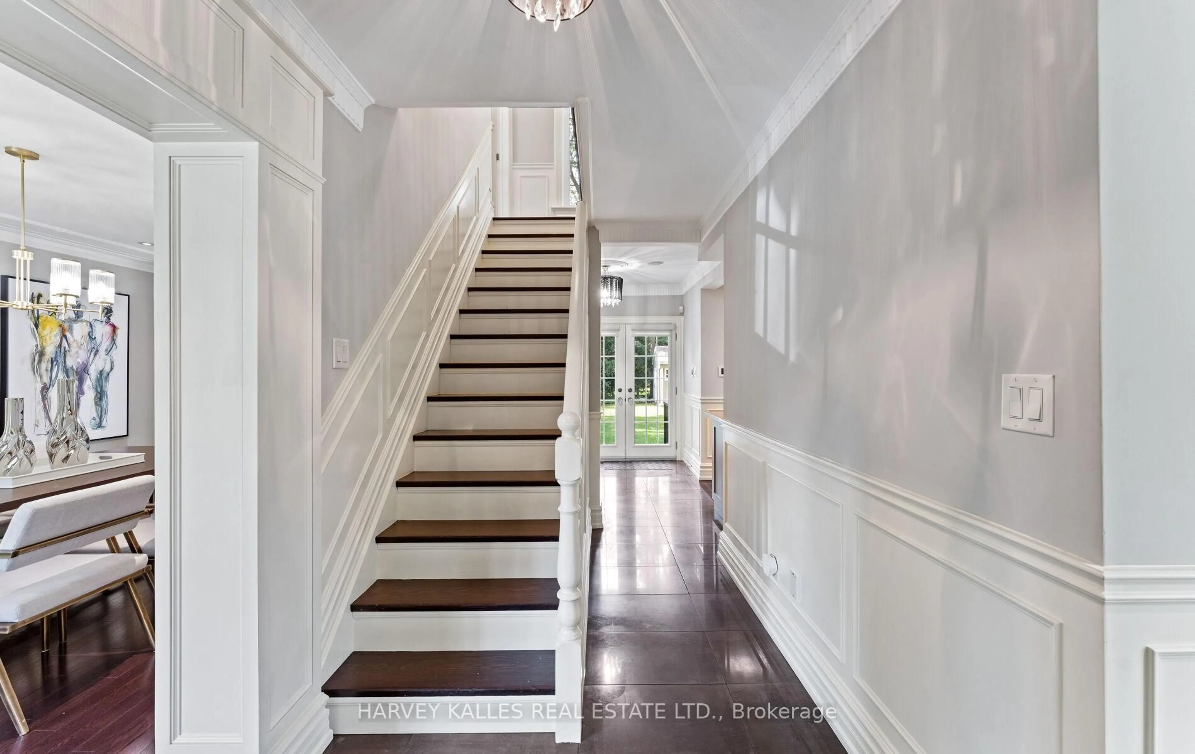 Unknown for 112 Mason Blvd, Toronto Ontario M5M 3E3