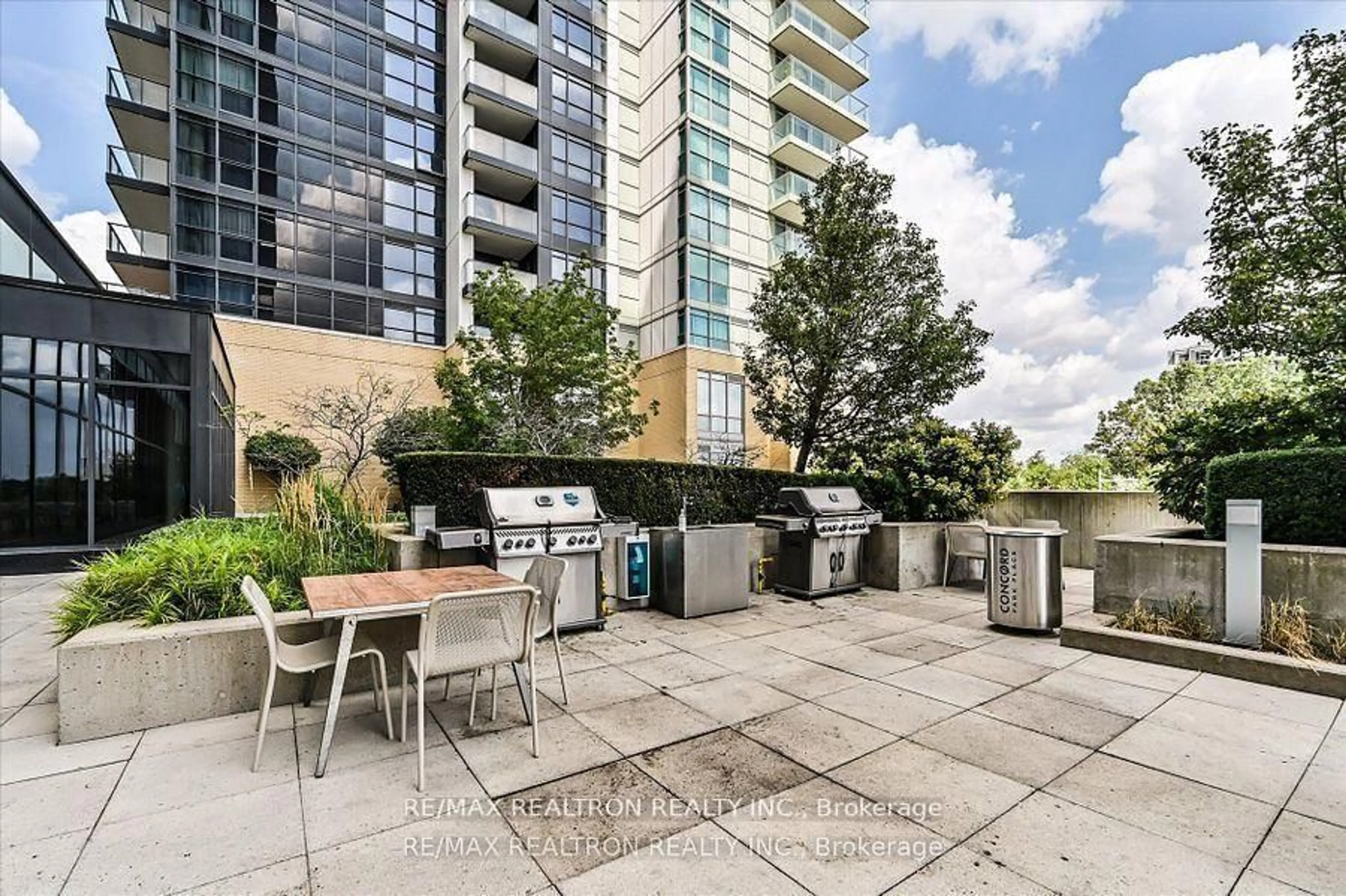 Patio, unknown for 15 Singer Crt #1110, Toronto Ontario M2K 0B4