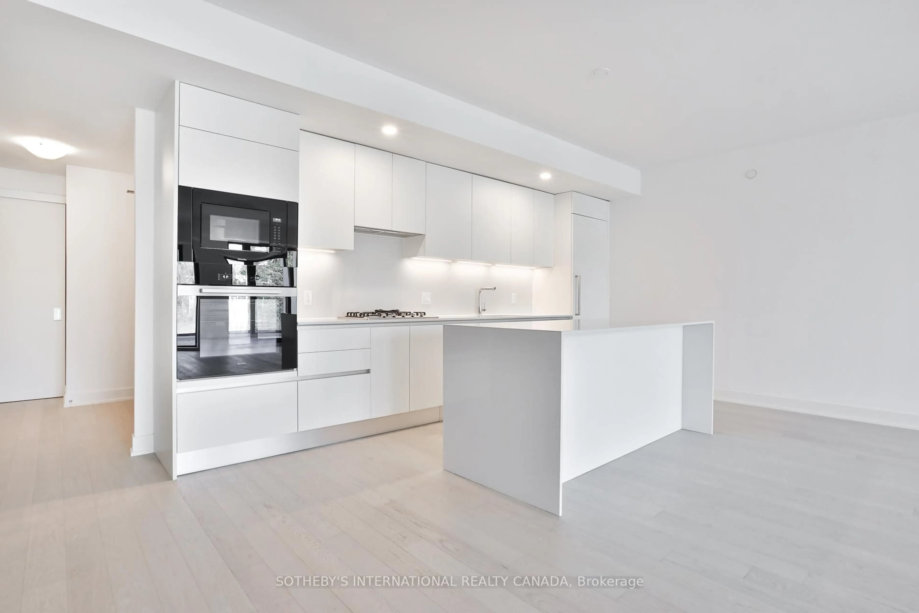 Contemporary kitchen, unknown for 200 Keewatin Ave #311, Toronto Ontario M4P 1Z8