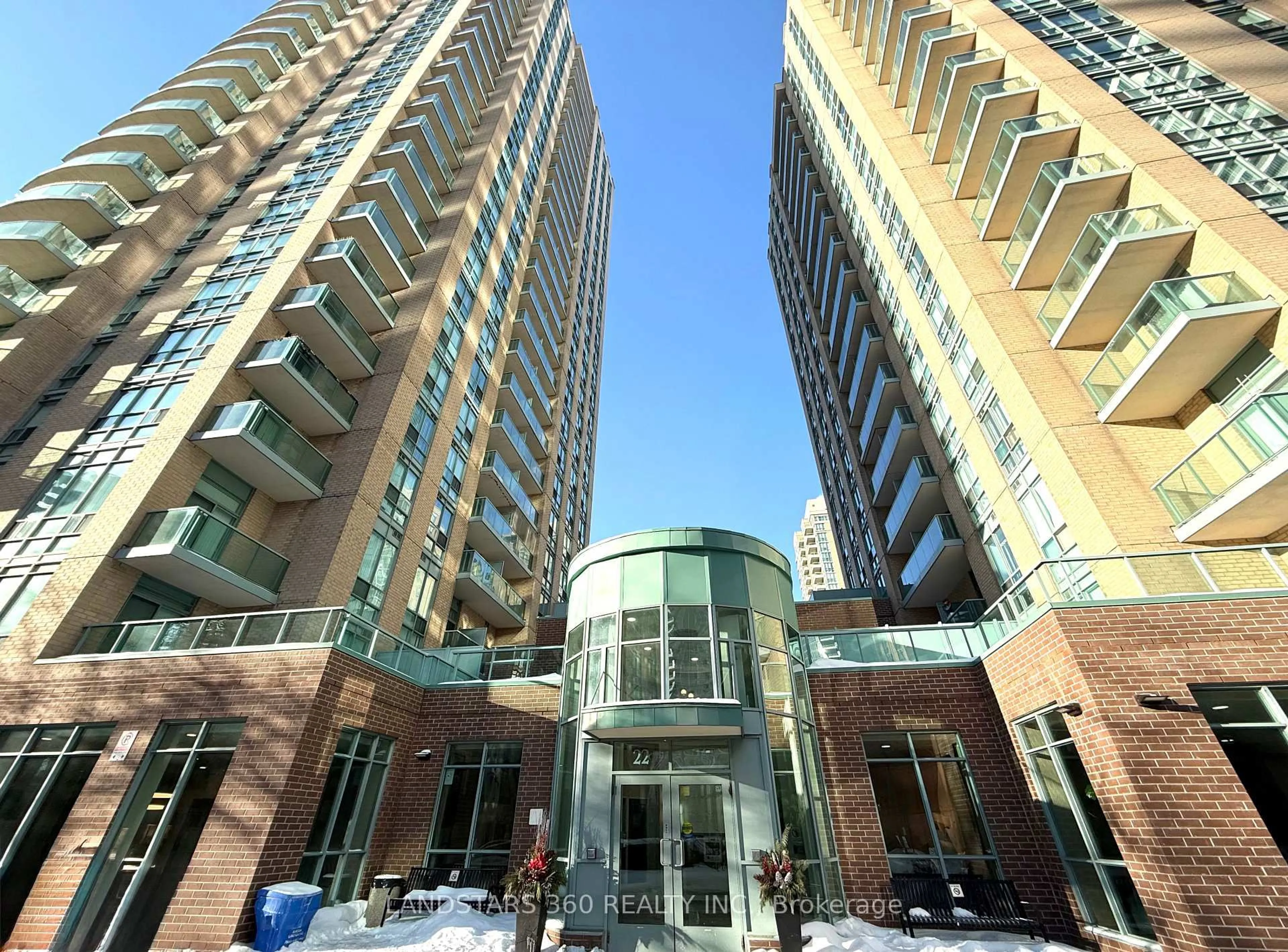 Indoor foyer for 22 Olive Ave #1909, Toronto Ontario M2N 7G6