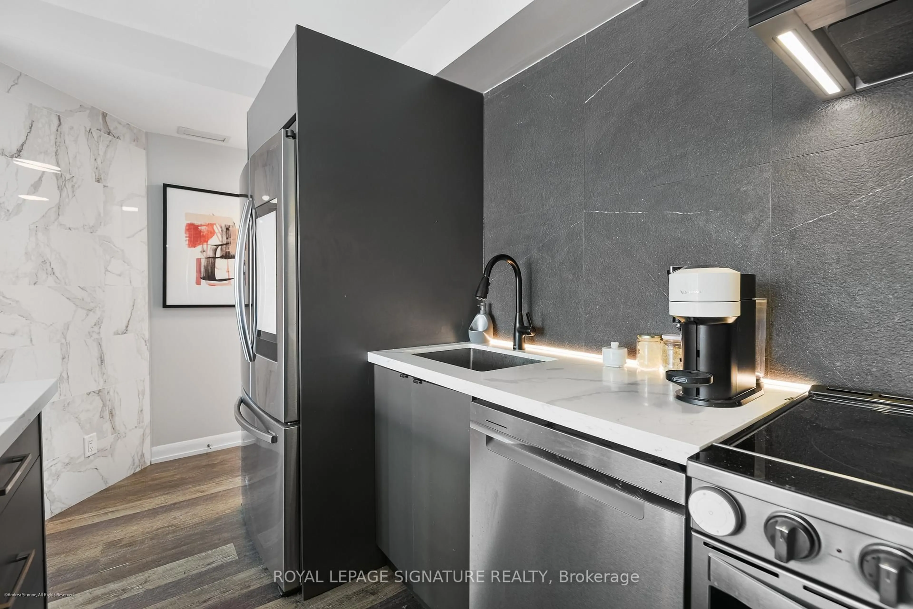 Unknown for 600 Fleet St #2608, Toronto Ontario M5V 1B7