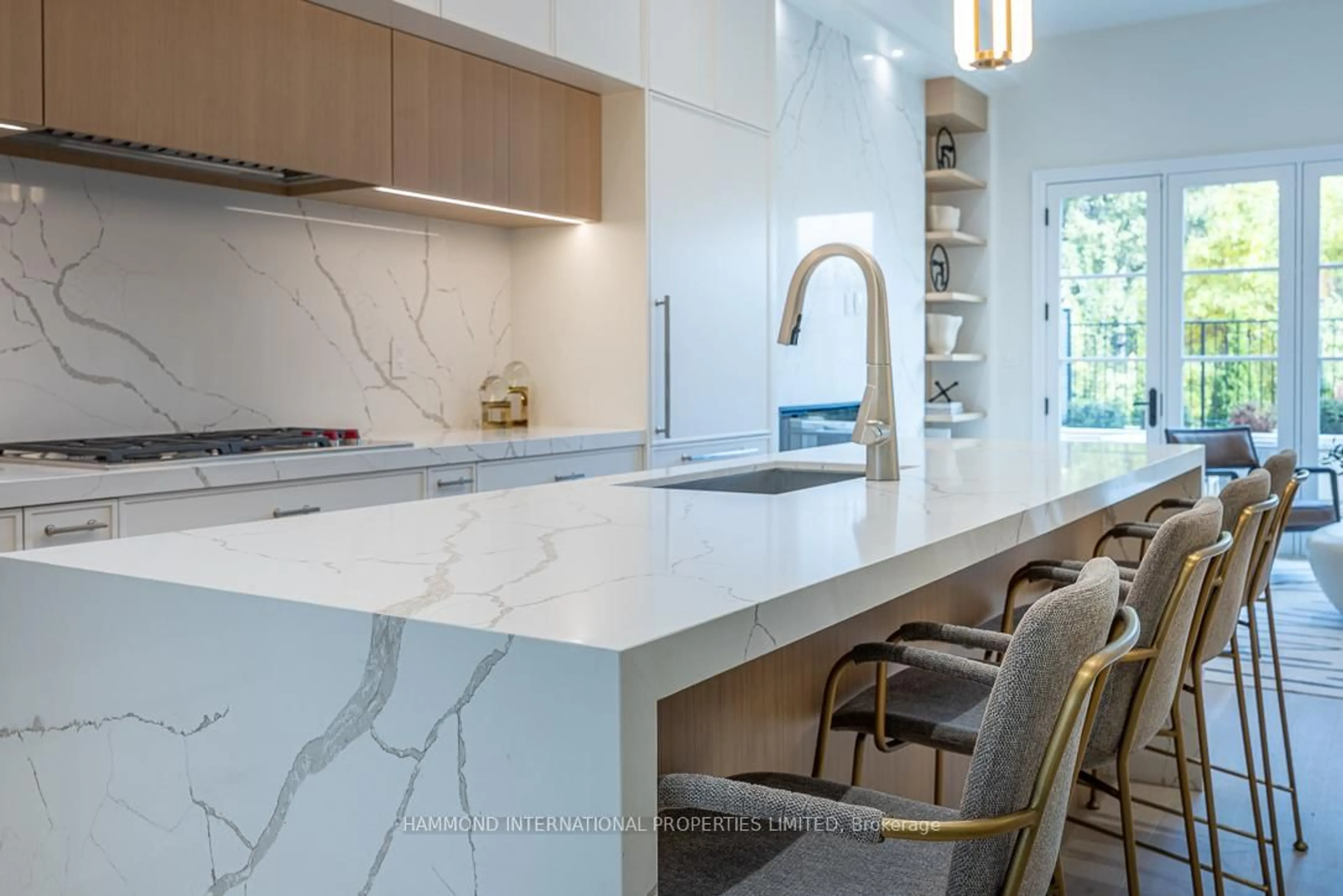 Contemporary kitchen, ceramic/tile floor for 1171 Avenue Rd, Toronto Ontario M5N 2G2