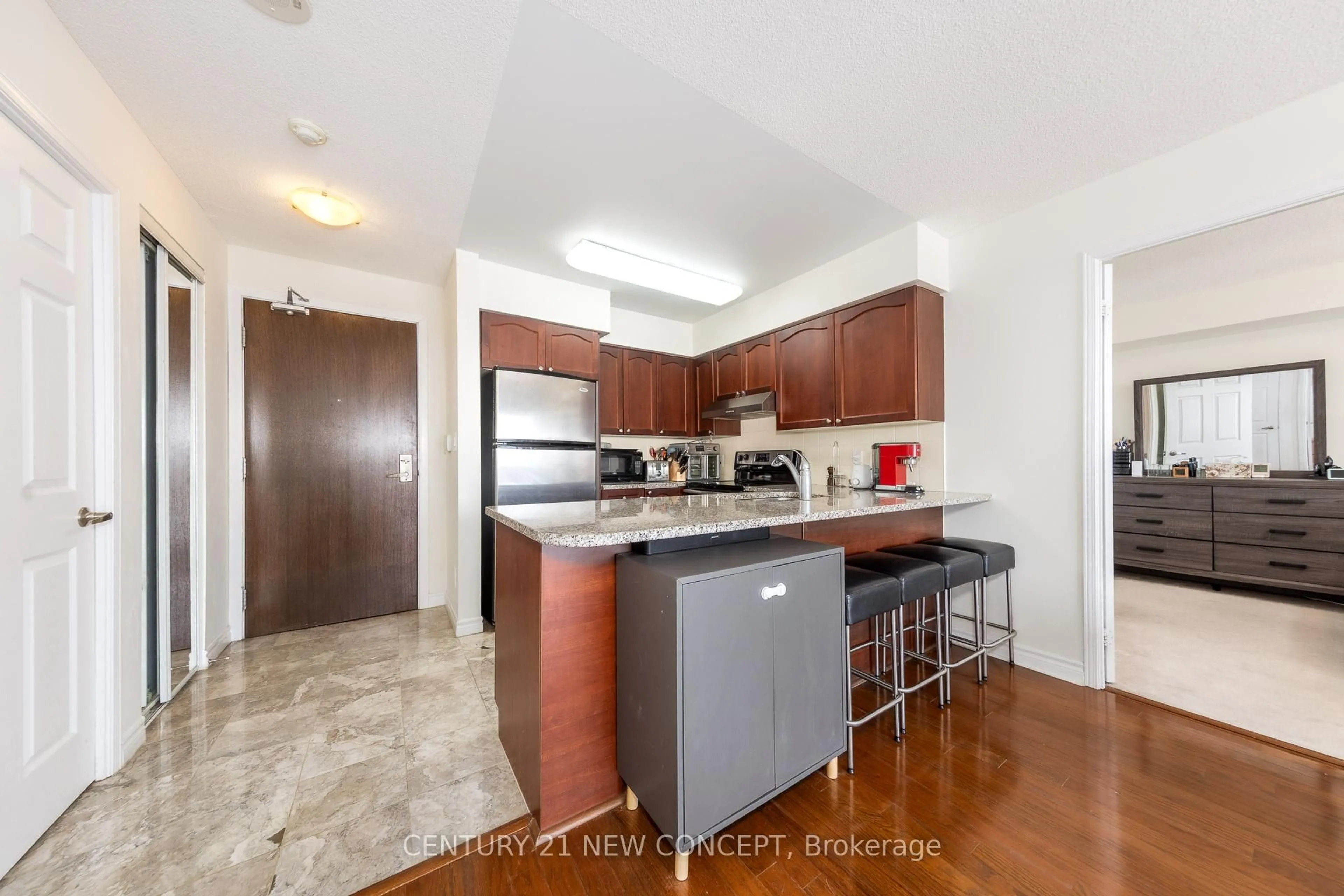 Unknown for 35 Hollywood Ave #1621, Toronto Ontario M2N 0A9