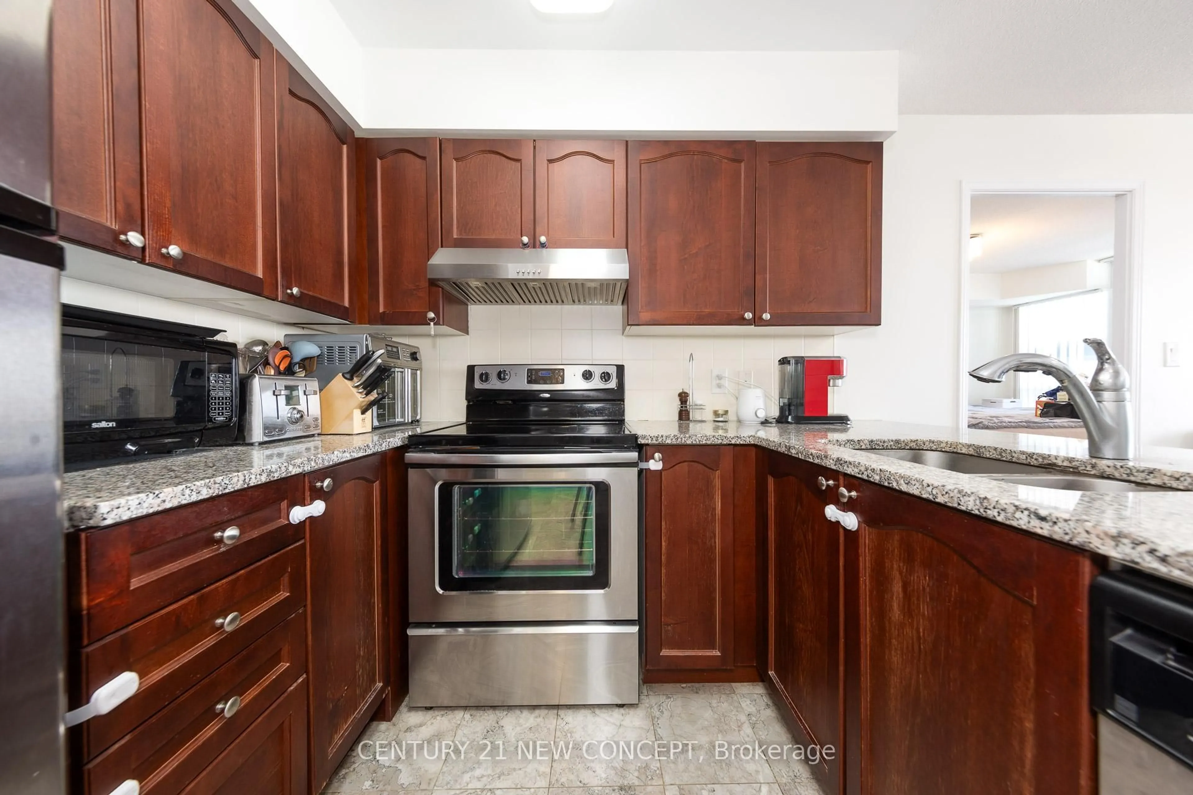 Standard kitchen, unknown for 35 Hollywood Ave #1621, Toronto Ontario M2N 0A9