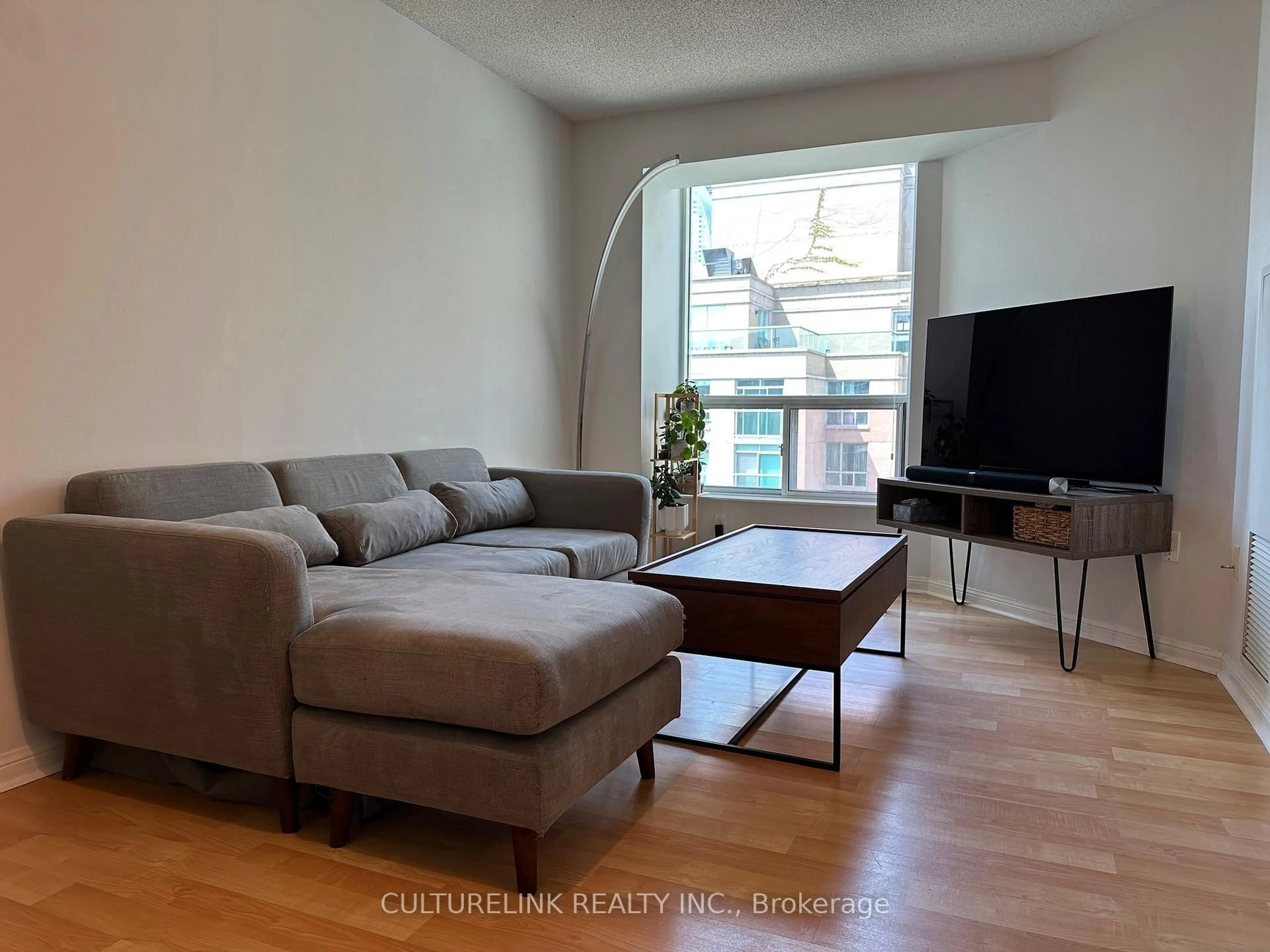 Living room with furniture, unknown for 109 Front St #PH08, Toronto Ontario M5A 4P7
