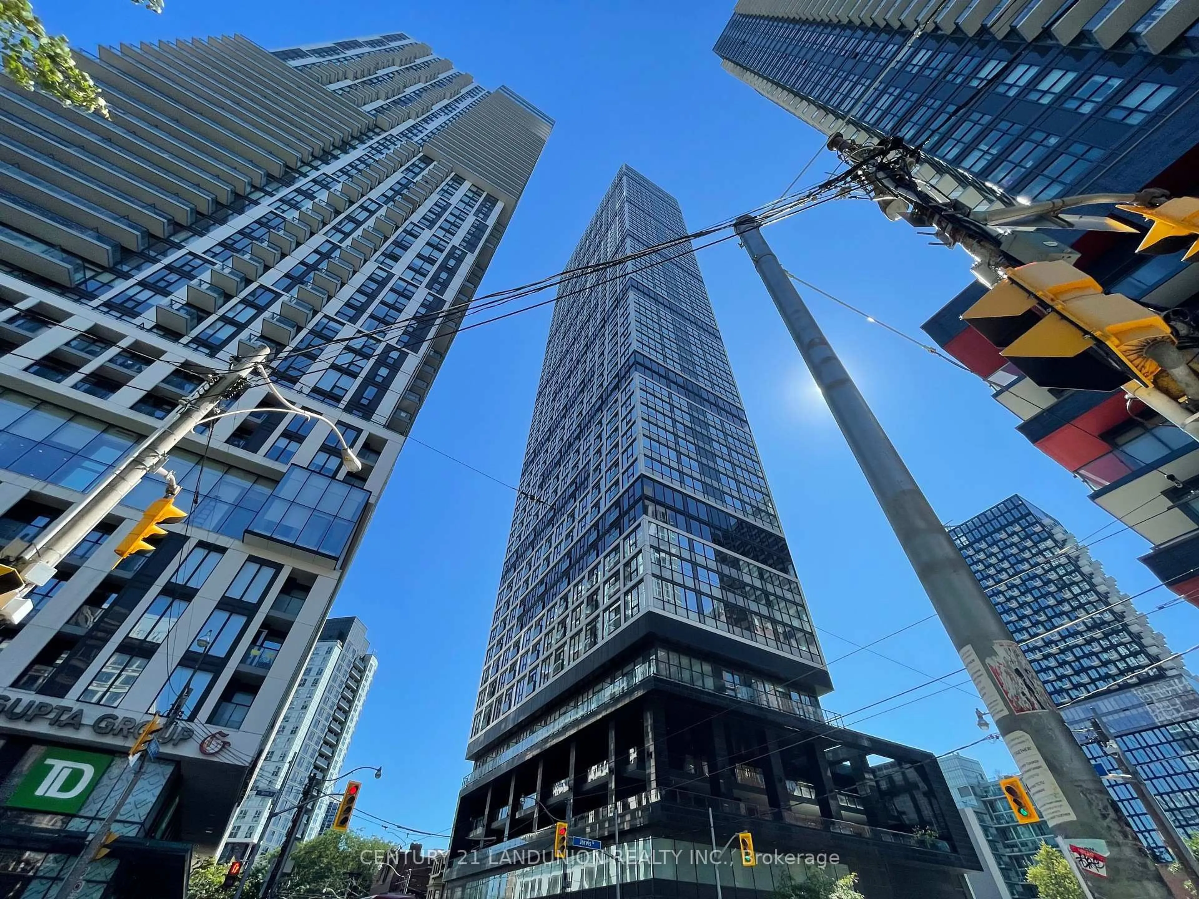 A pic from outside/outdoor area/front of a property/back of a property/a pic from drone, building for 181 Dundas St #2905, Toronto Ontario M5A 0N5