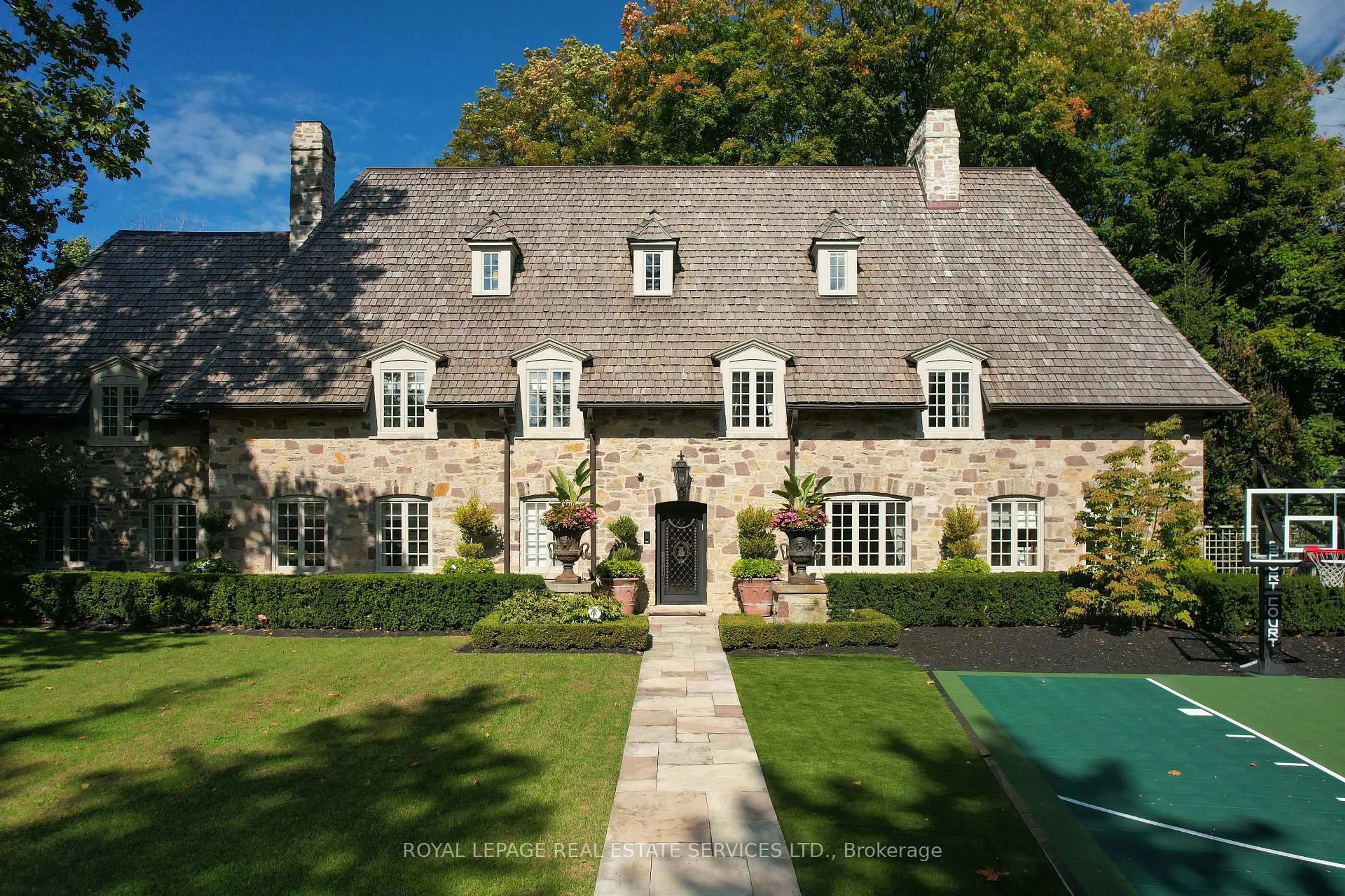 Home with brick exterior material, street for 108 Sandringham Dr, Toronto Ontario M3H 1C9