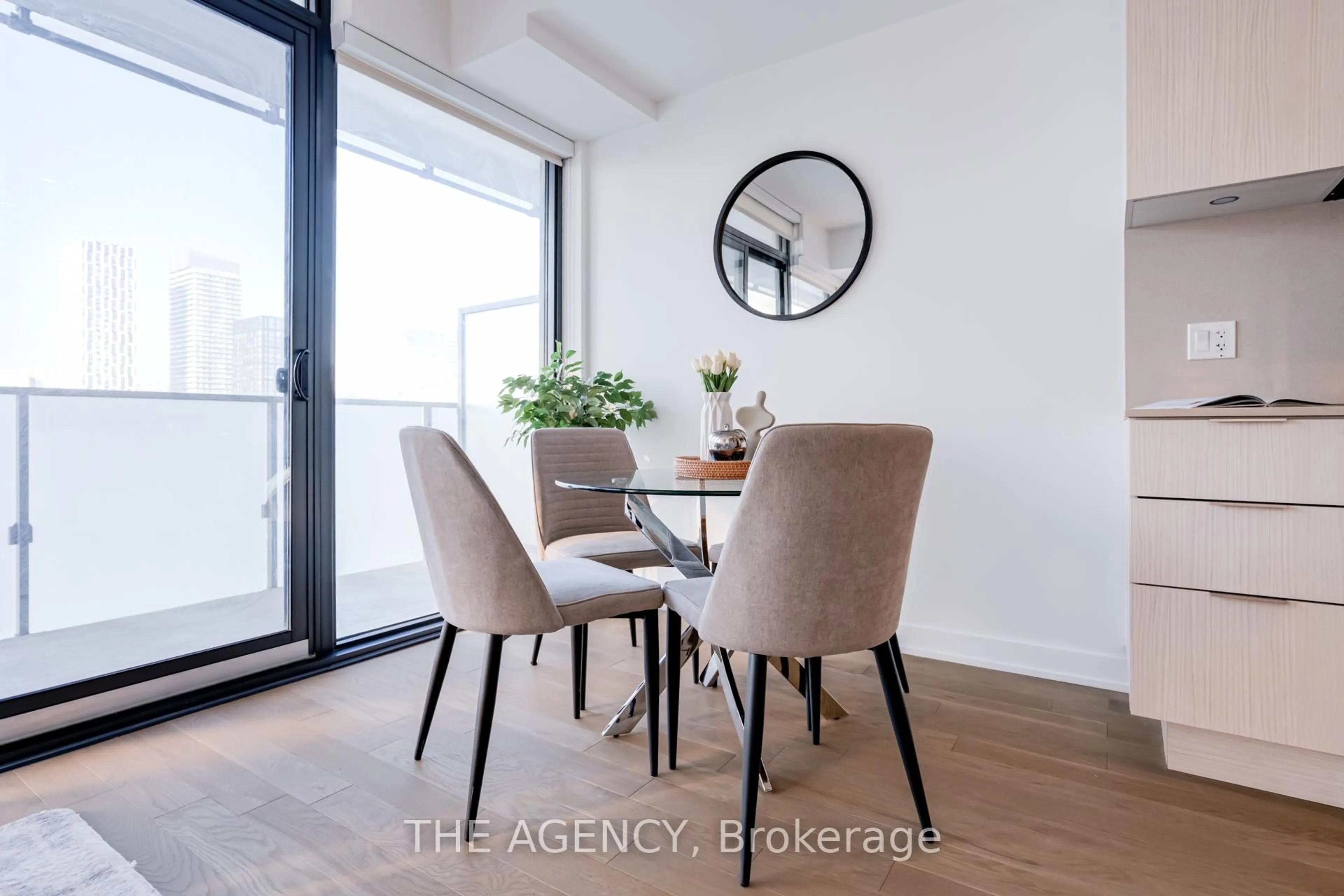 A pic of a room for 25 Richmond St #2214, Toronto Ontario M5C 0A6