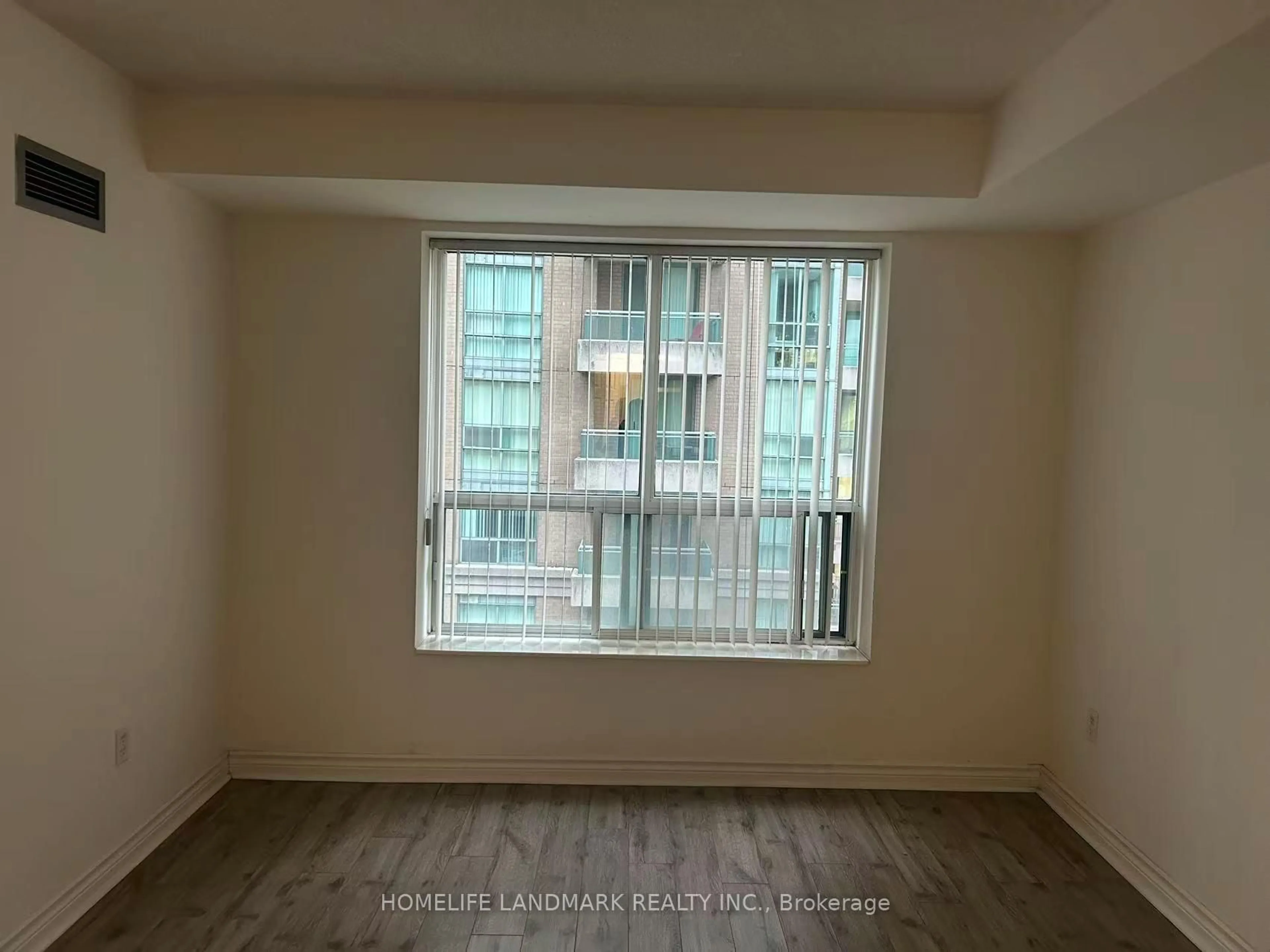 A pic of a room for 29 Pemberton Ave #1202, Toronto Ontario M2M 4L5