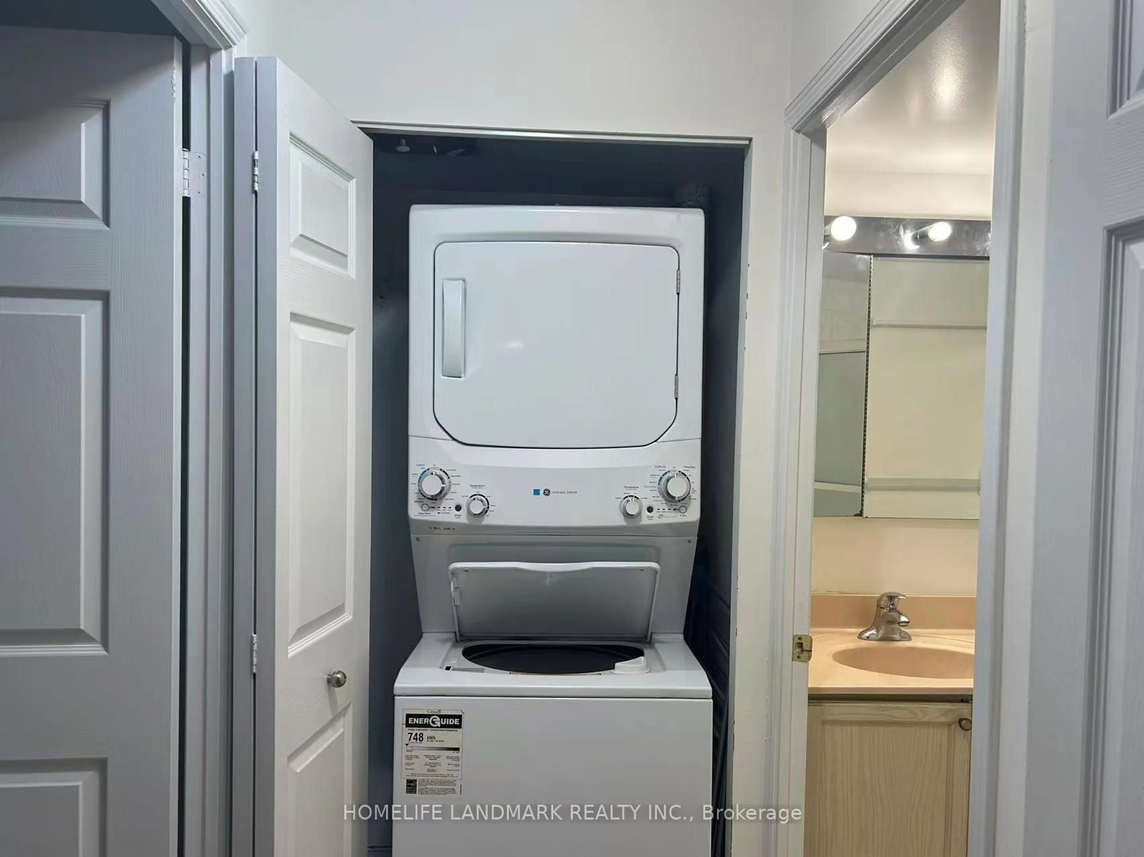 Laundry room for 29 Pemberton Ave #1202, Toronto Ontario M2M 4L5