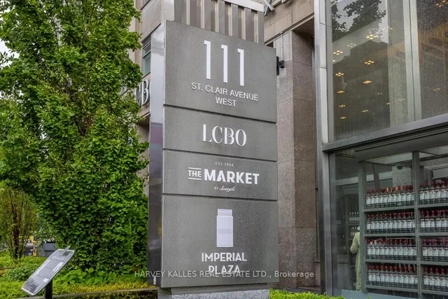 111 St Clair Ave #1013, Toronto
