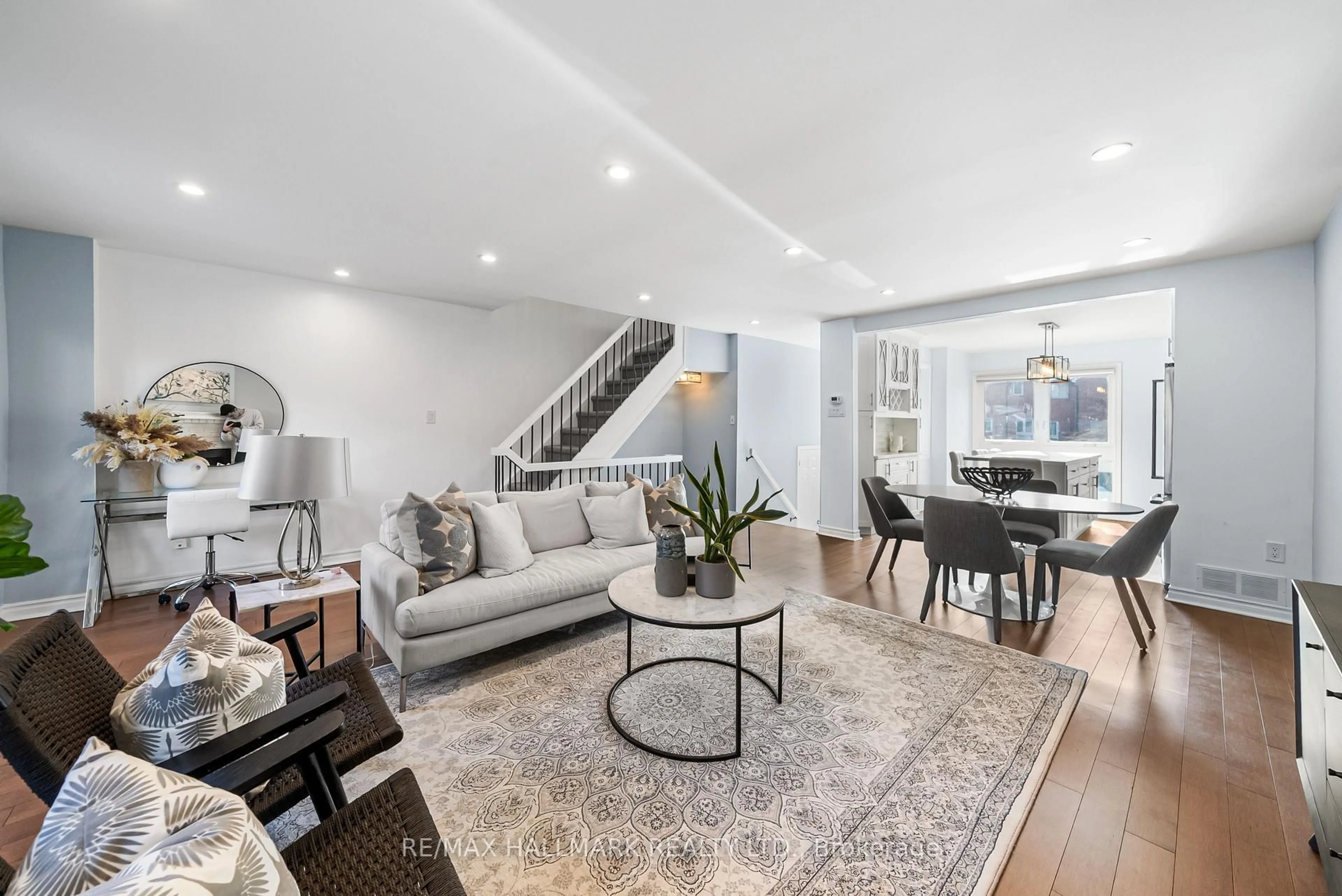 Living room with furniture, unknown for 64 Sylvan Valley Way, Toronto Ontario M5M 4M3