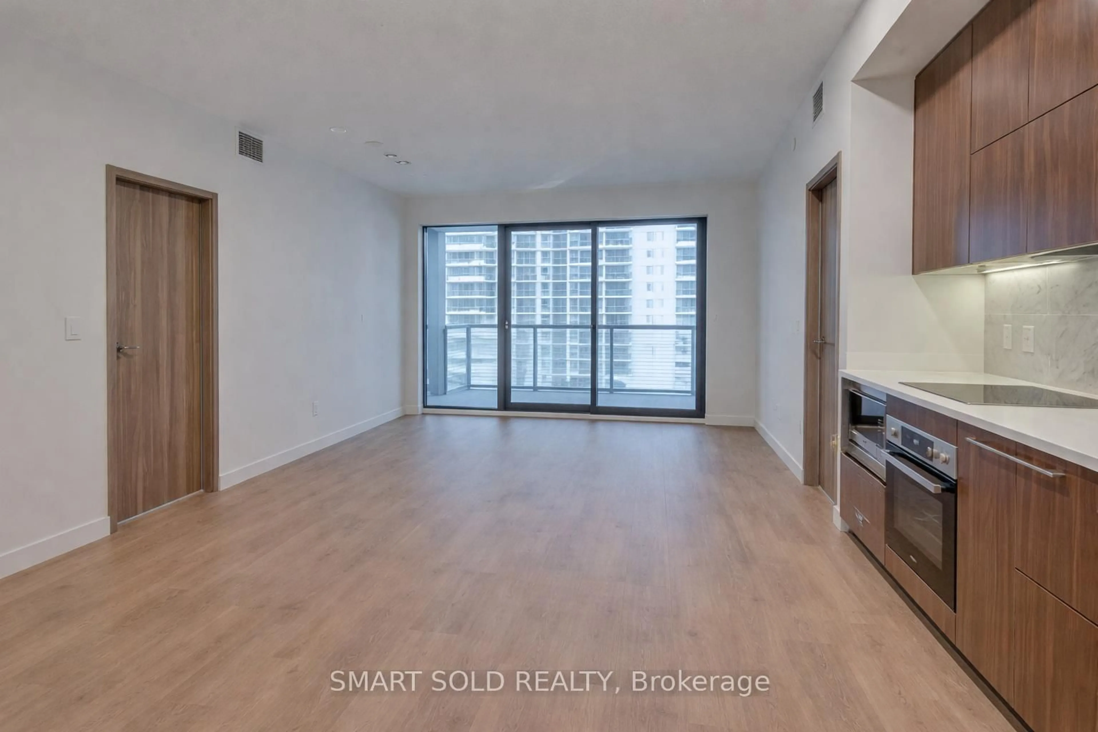 A pic of a room for 85 McMahon Dr #3509, Toronto Ontario M2K 0H1