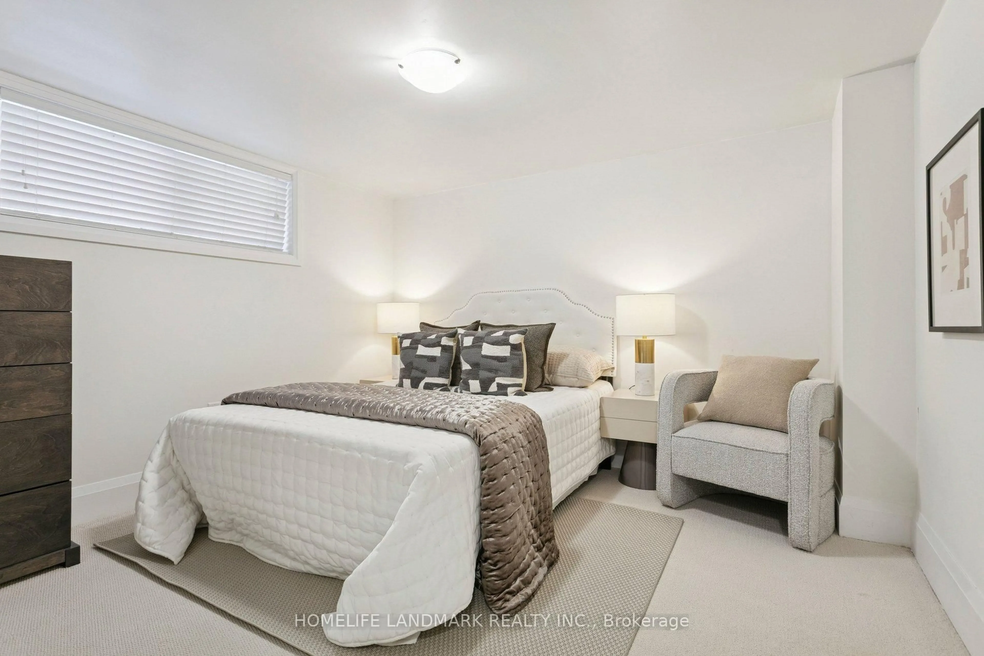 Bedroom with bed, carpet floor for 59 Kenneth Wood Cres, Toronto Ontario M2N 0K3