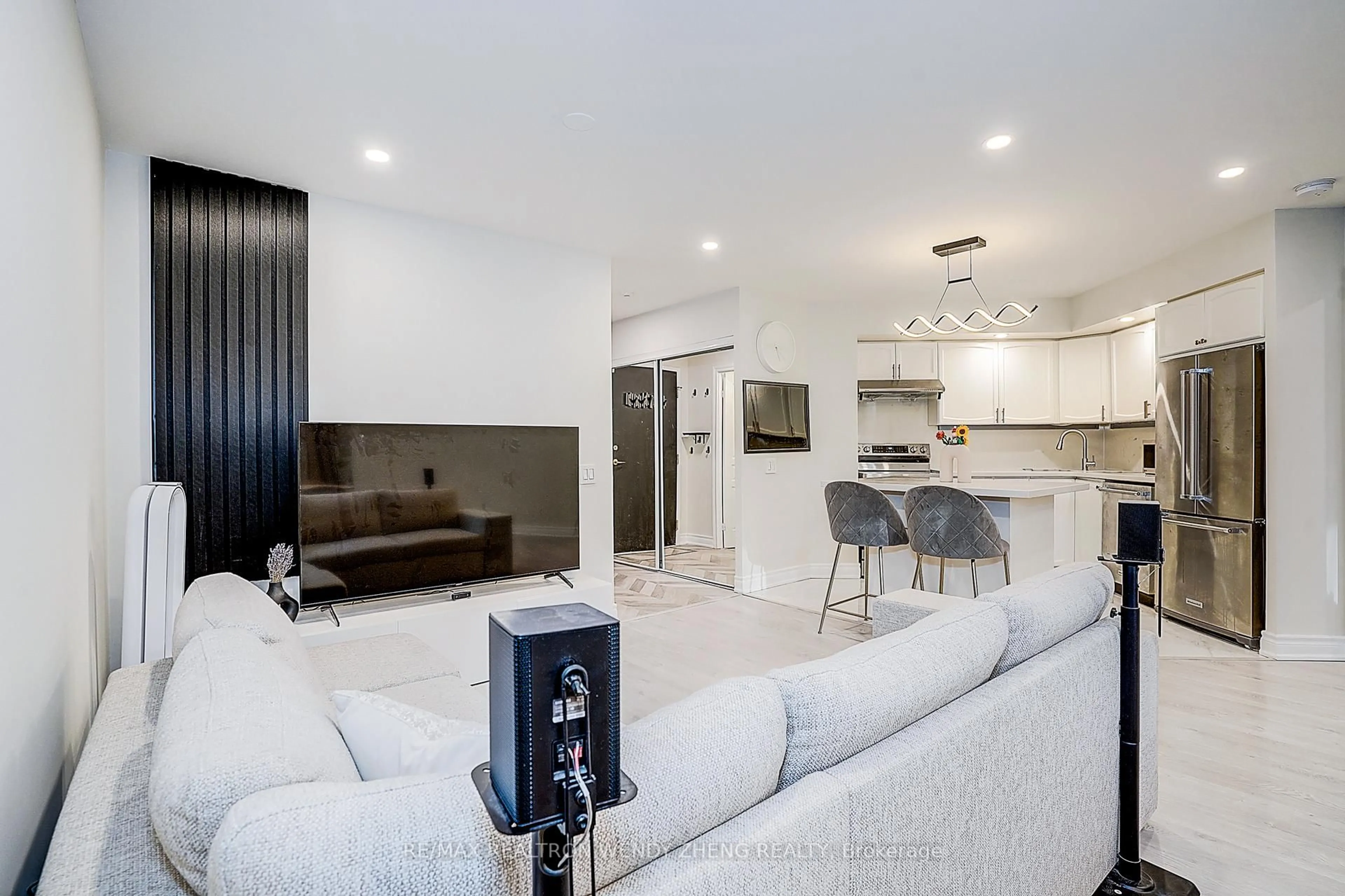 Unknown for 5 Northtown Way #314, Toronto Ontario M2N 7A1