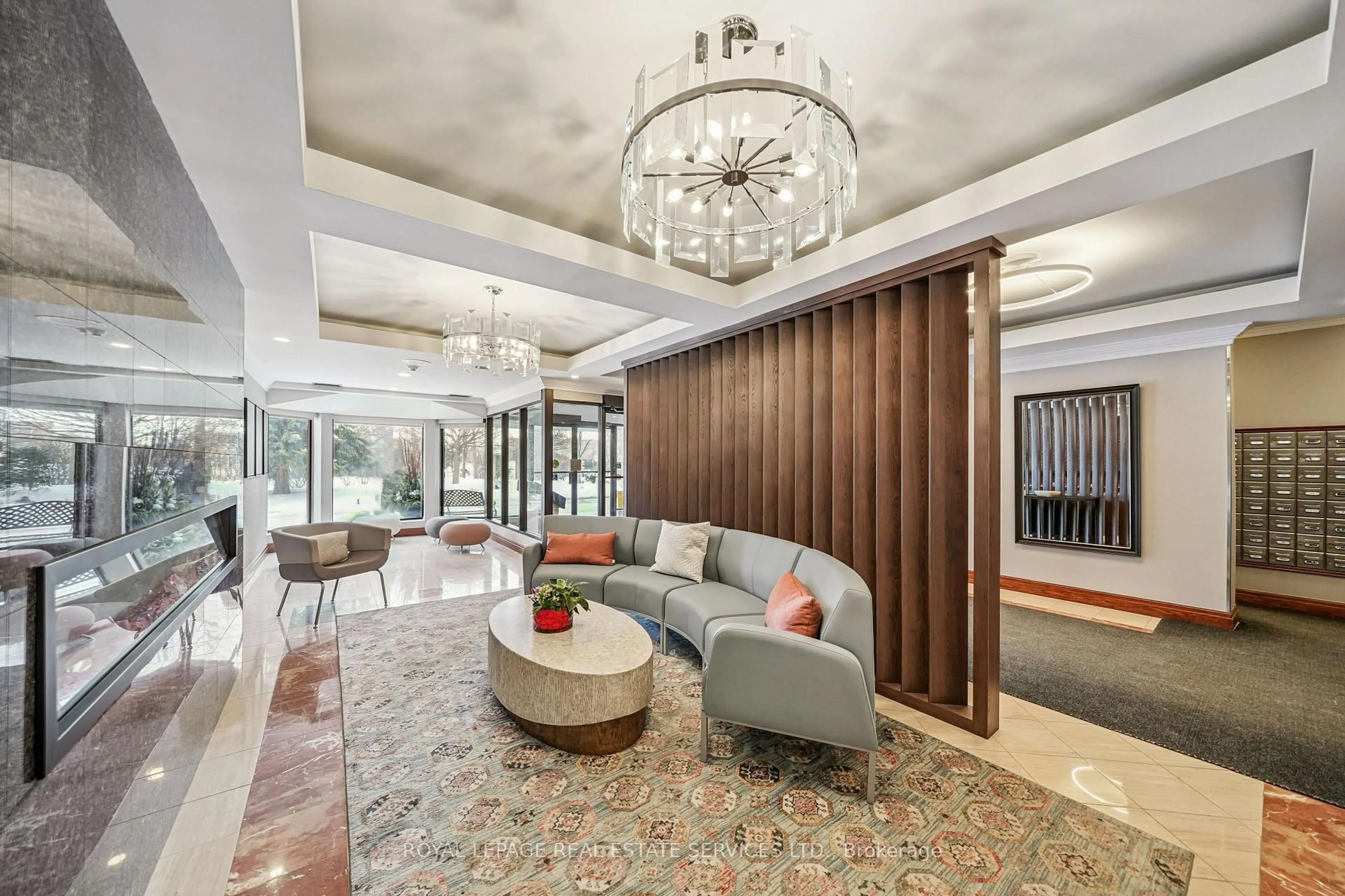 Lobby for 268 Ridley Blvd #1716, Toronto Ontario M5M 4N3