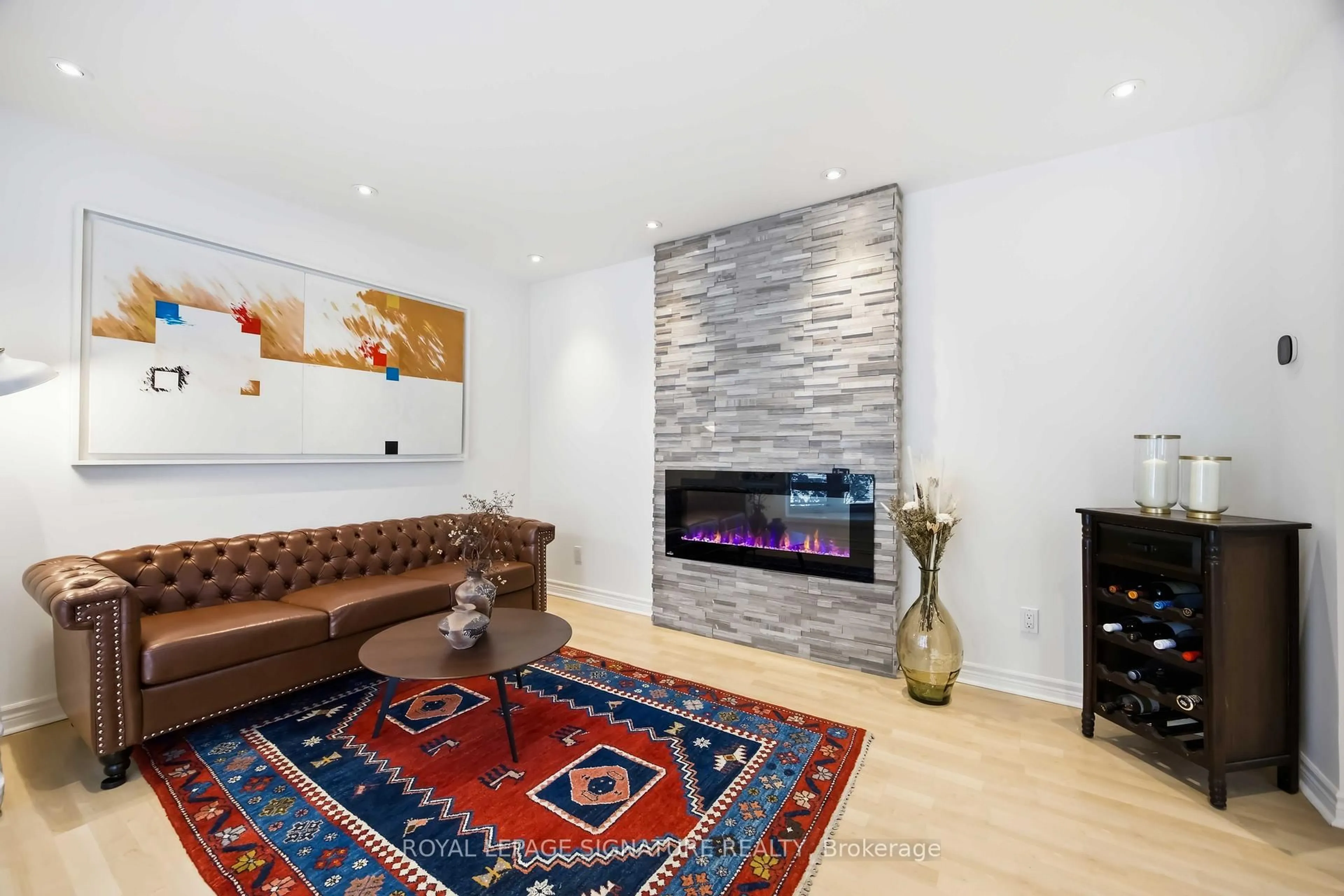 Living room with furniture, unknown for 104 Marbury Cres, Toronto Ontario M3A 2G4