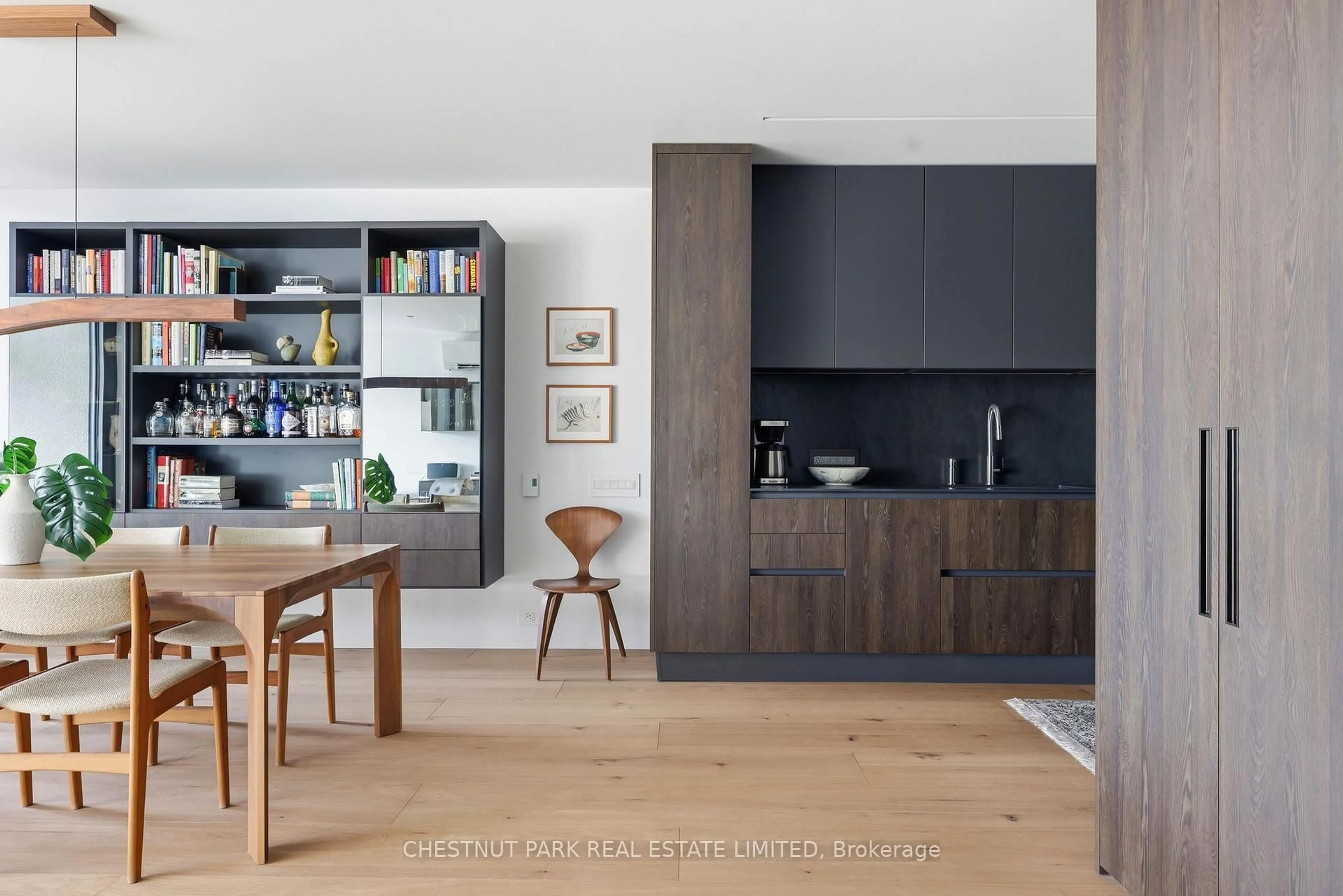 Contemporary kitchen, unknown for 40 Oaklands Ave #327, Toronto Ontario M4V 2Z3