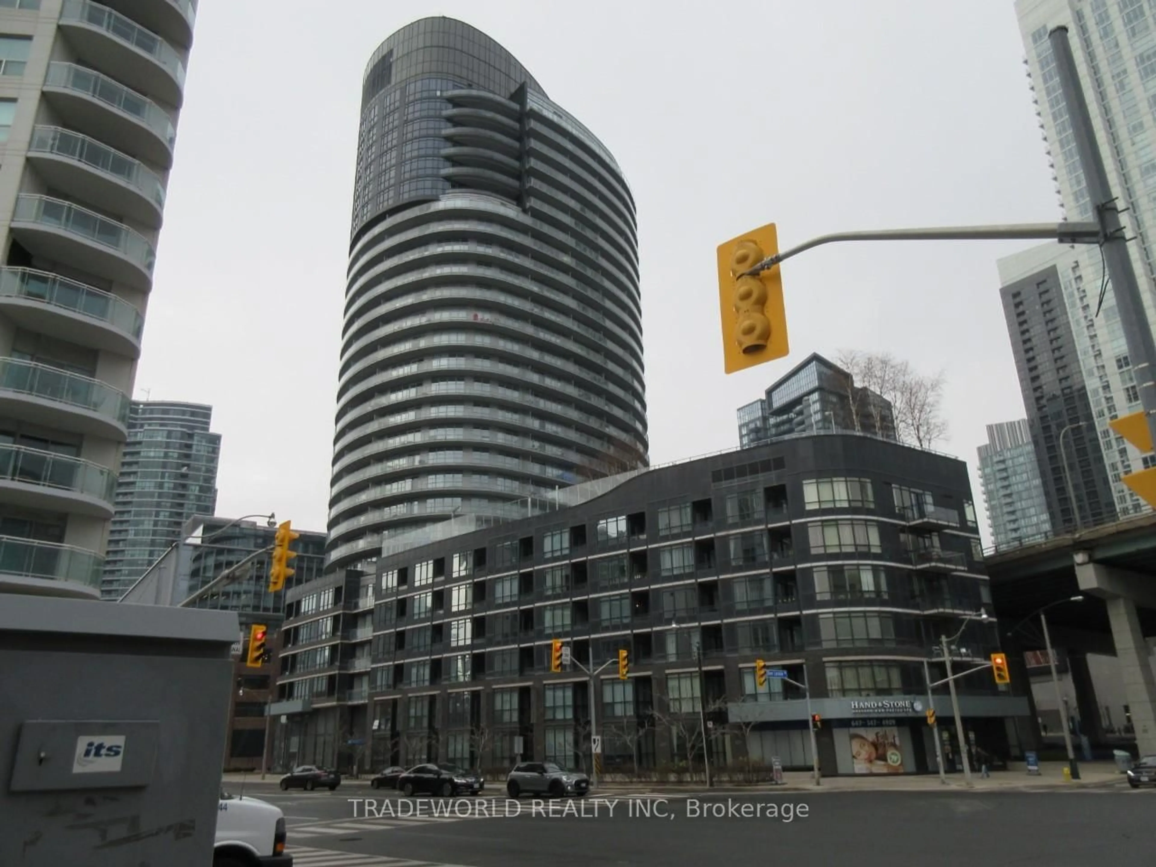 Blurry image for 38 Dan Leckie Way #711, Toronto Ontario M5V 2V6